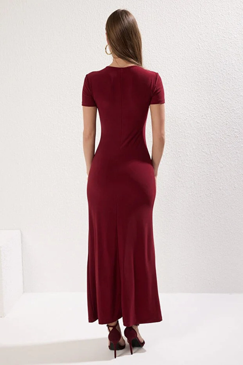 Fitted Crew Neck Stretch Knit Maxi Pencil Dress