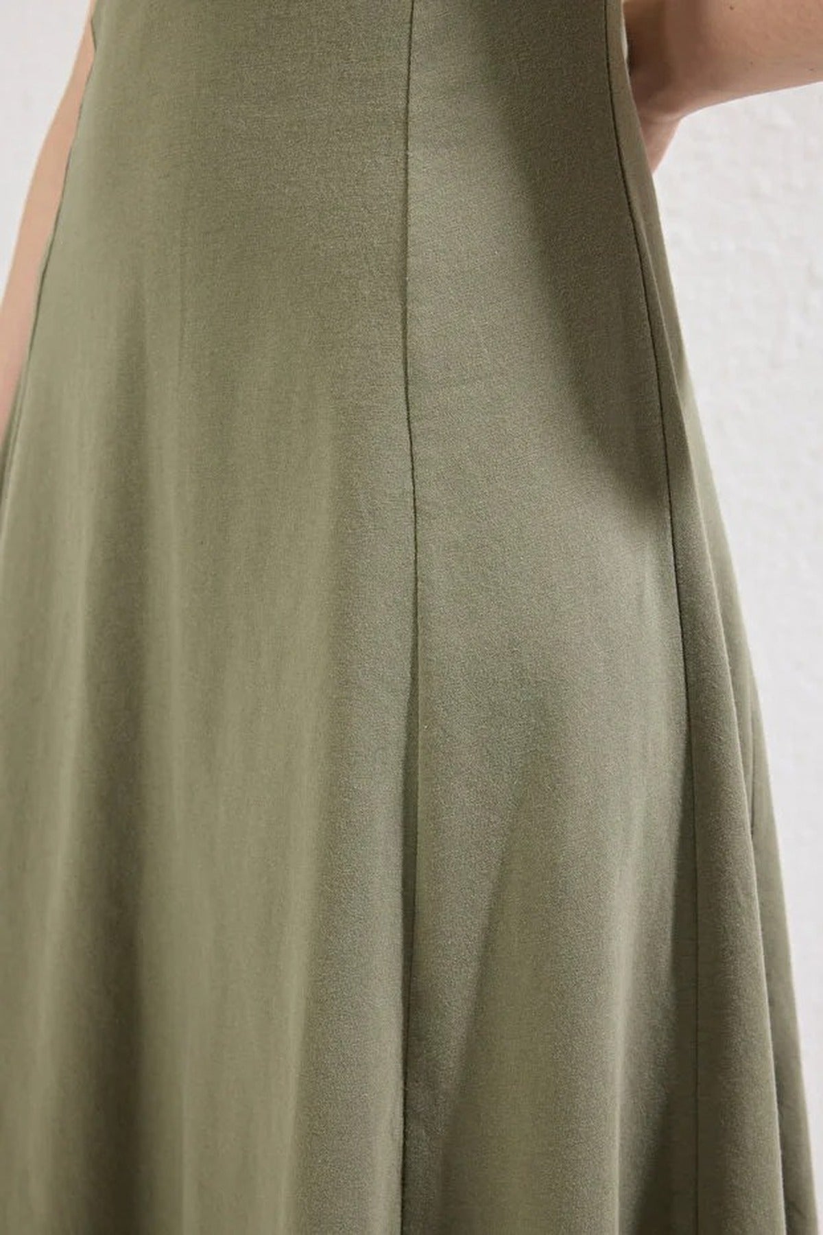 Boat Neck Sleeveless Skater Midi Dress