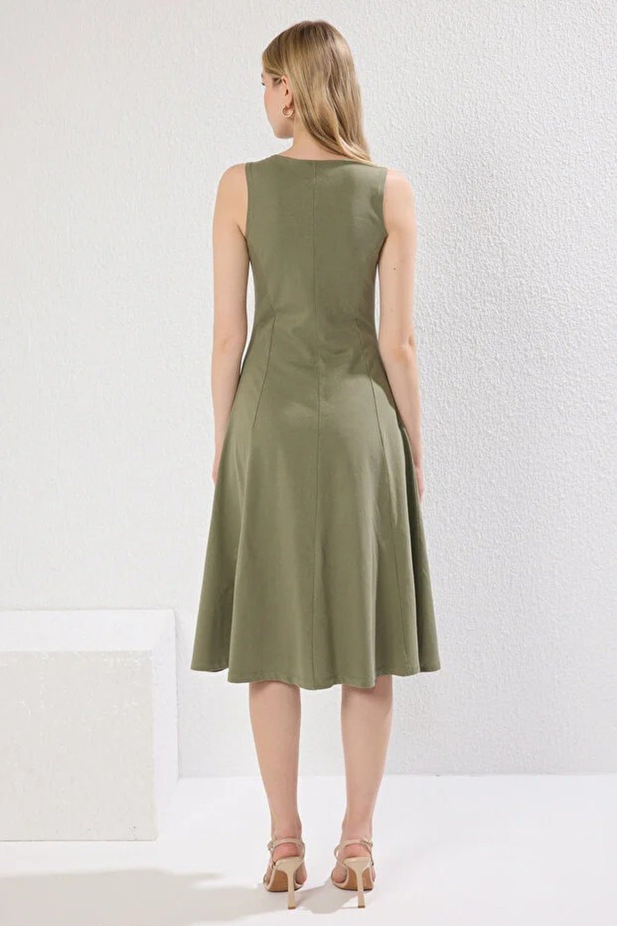 Boat Neck Sleeveless Skater Midi Dress