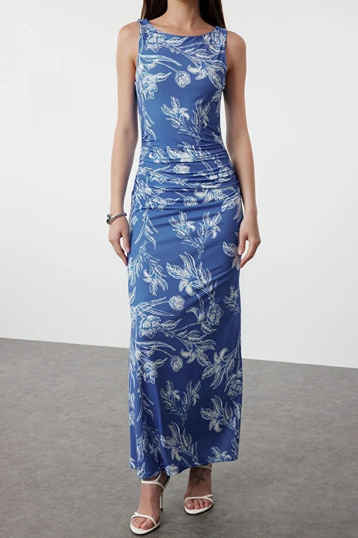 Floral Print Fitted Flexible Knit Pencil Dress