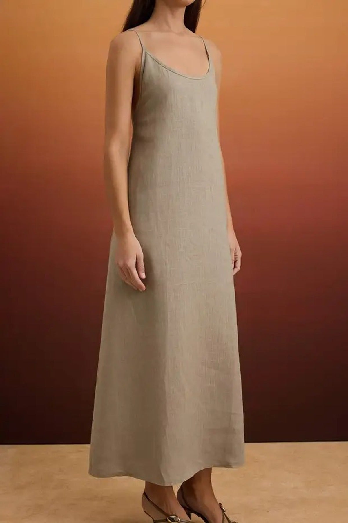 V Neck Back Detail Maxi Dress