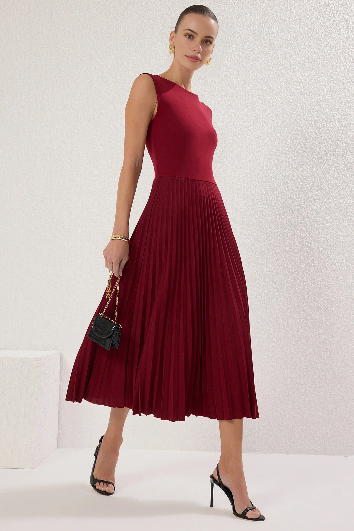 Pleated Lined Sleeveless Stretch Knit Midi Dress