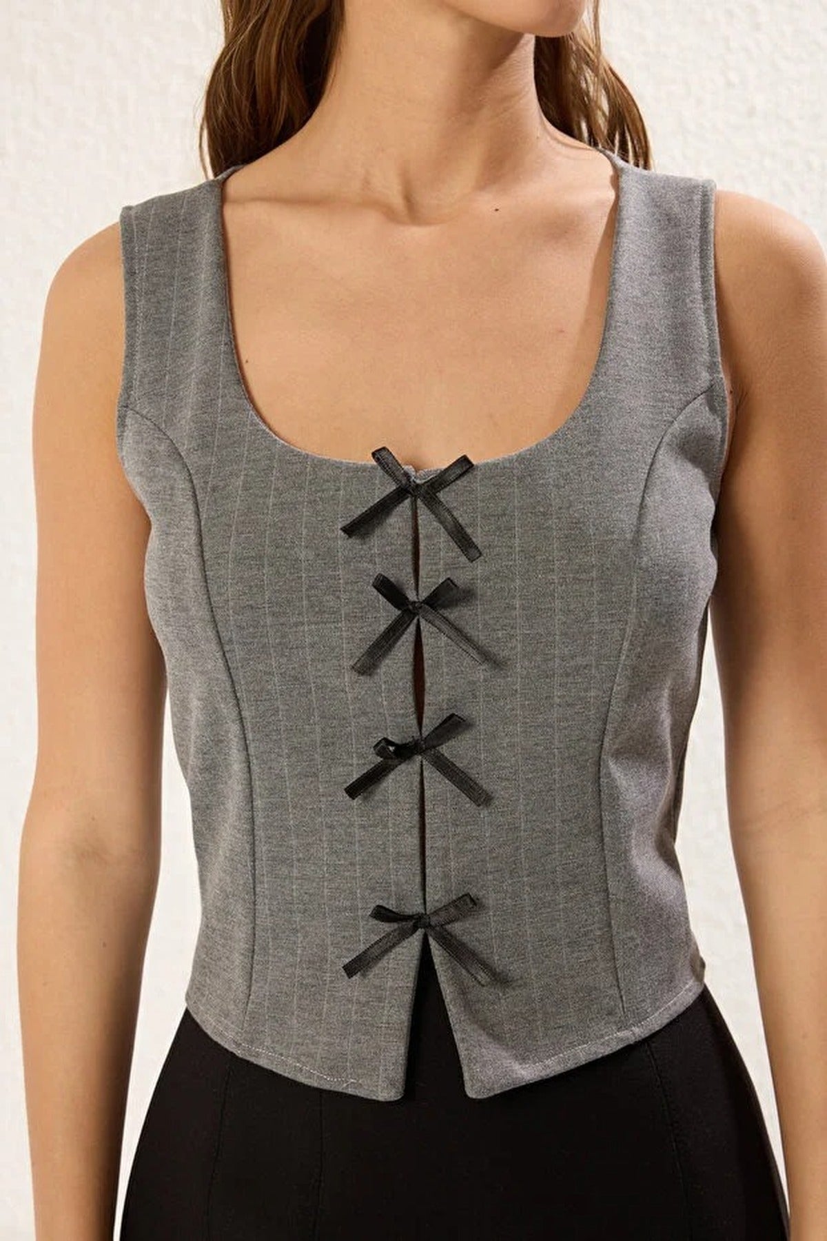Striped Ribbon Tie Detail Fitted Square Neck Knitted Blouse