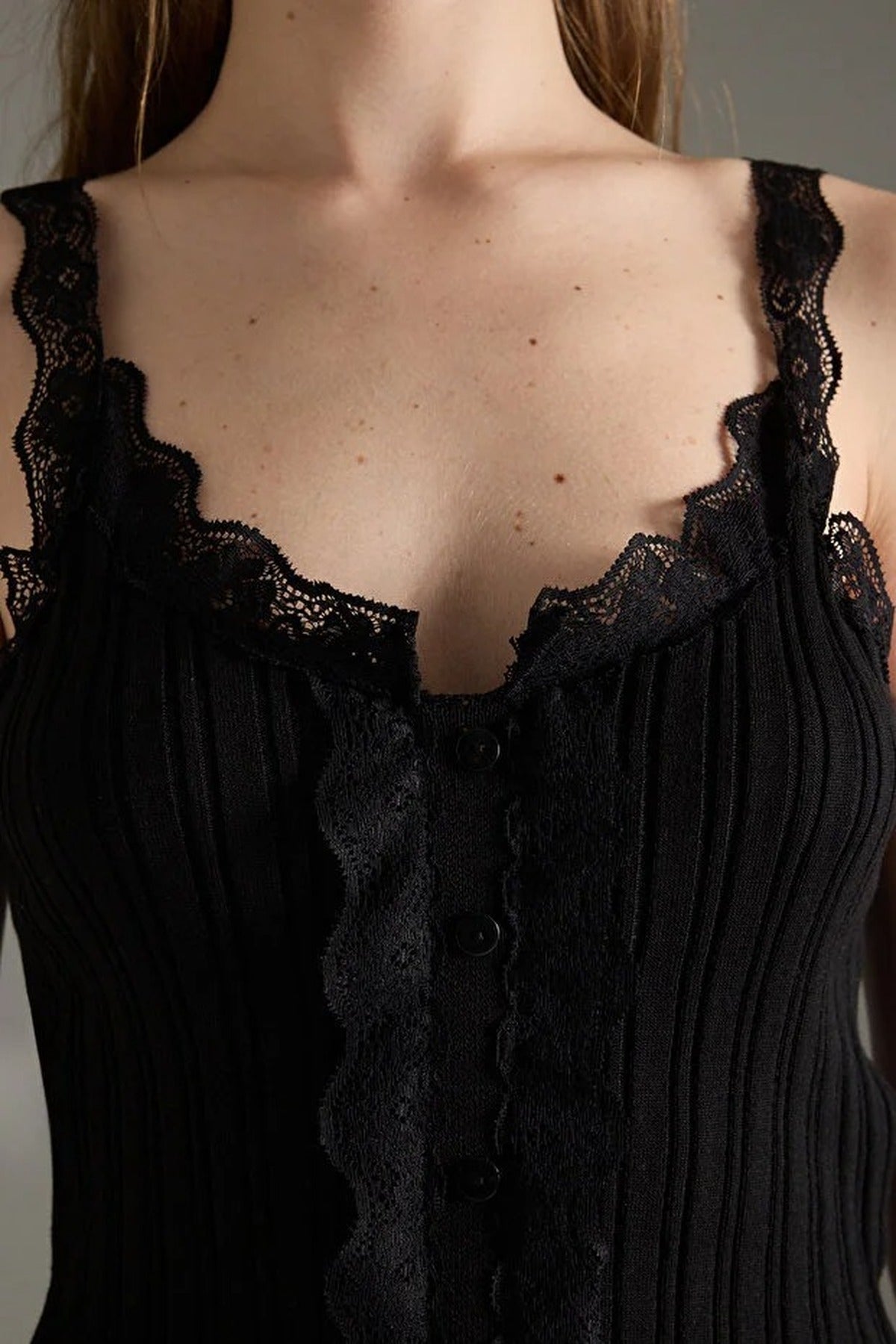 Lace Detail Knitted Thin Blouse