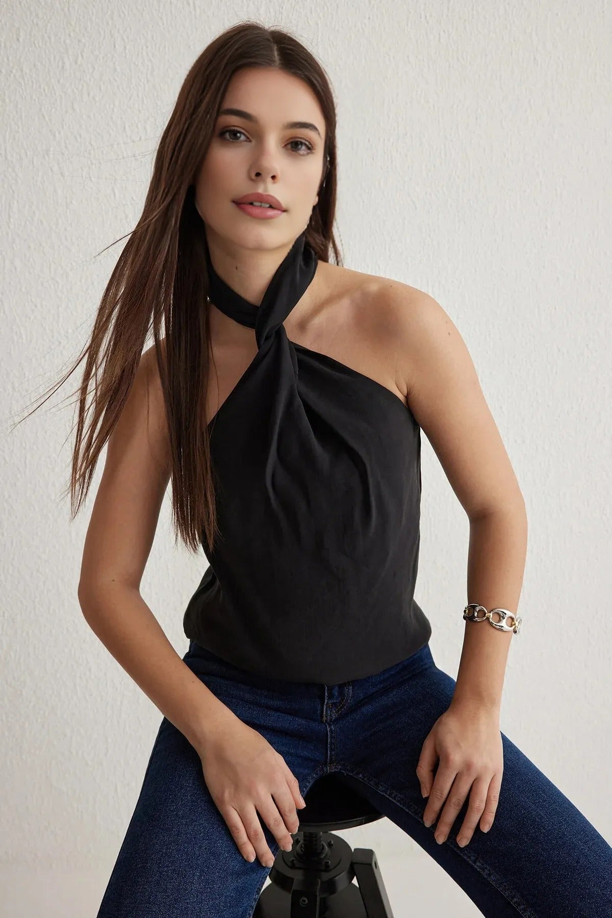 Halter Neck Knotted Woven Blouse