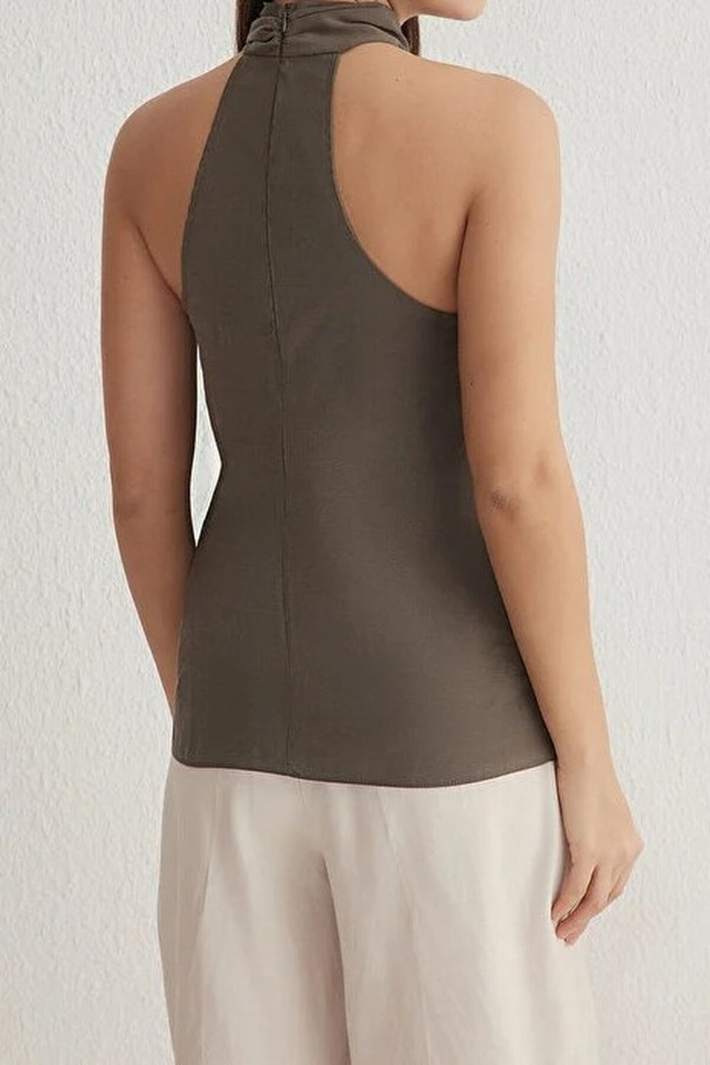 Halter Neck Knotted Woven Blouse