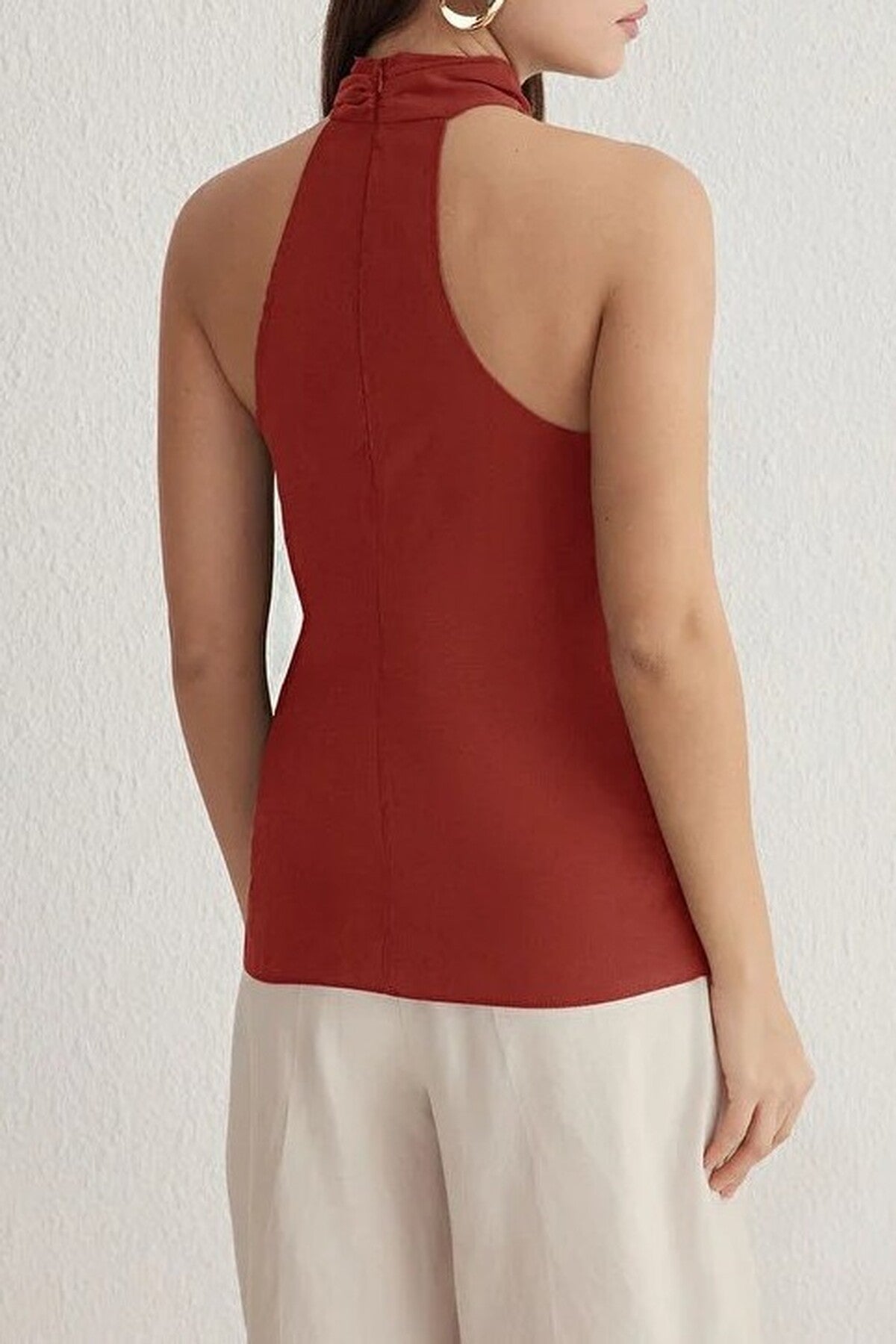 Halter Neck Knotted Woven Blouse