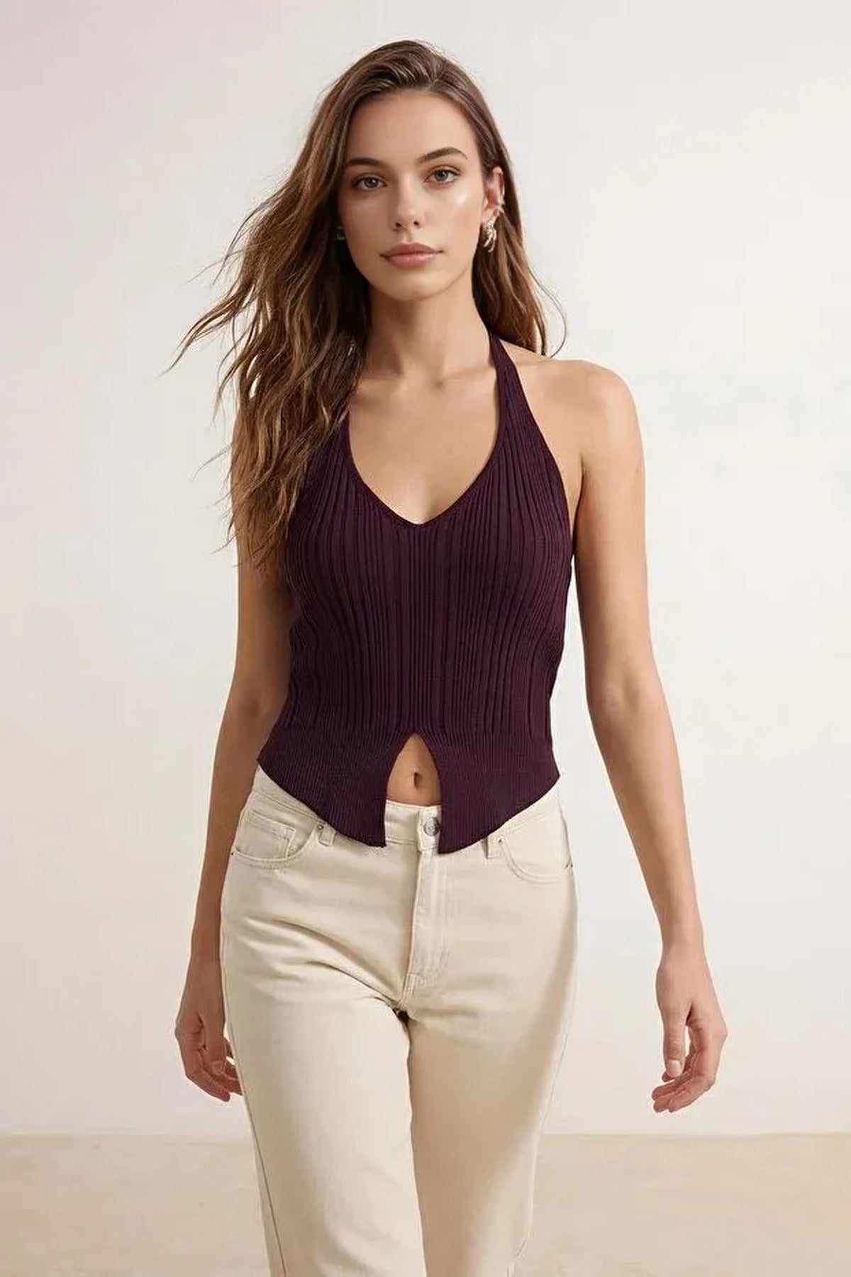 Halter Neck Thin Knit Blouse
