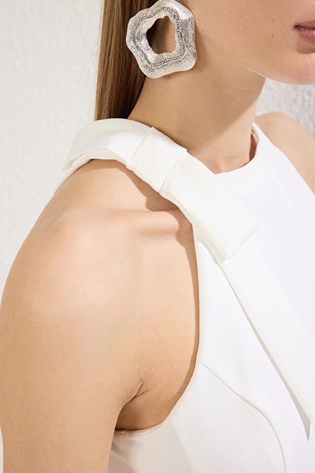 Halter Neck Tie Detail Skater Mini Dress