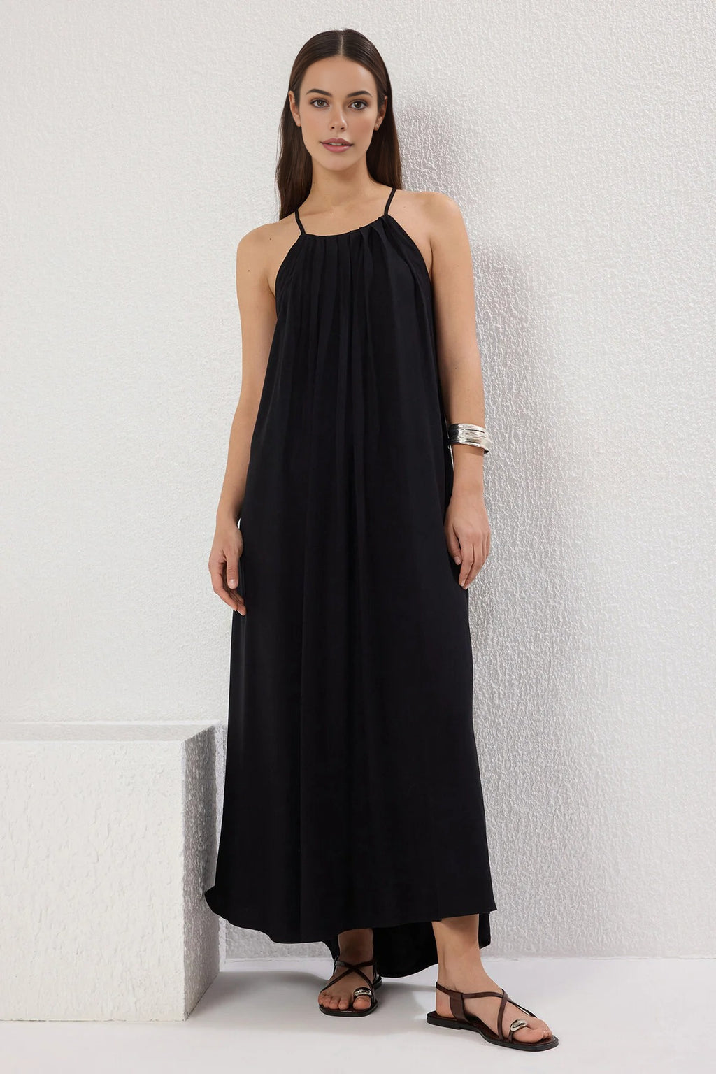 Halter Neck Wide Fit Maxi Dress