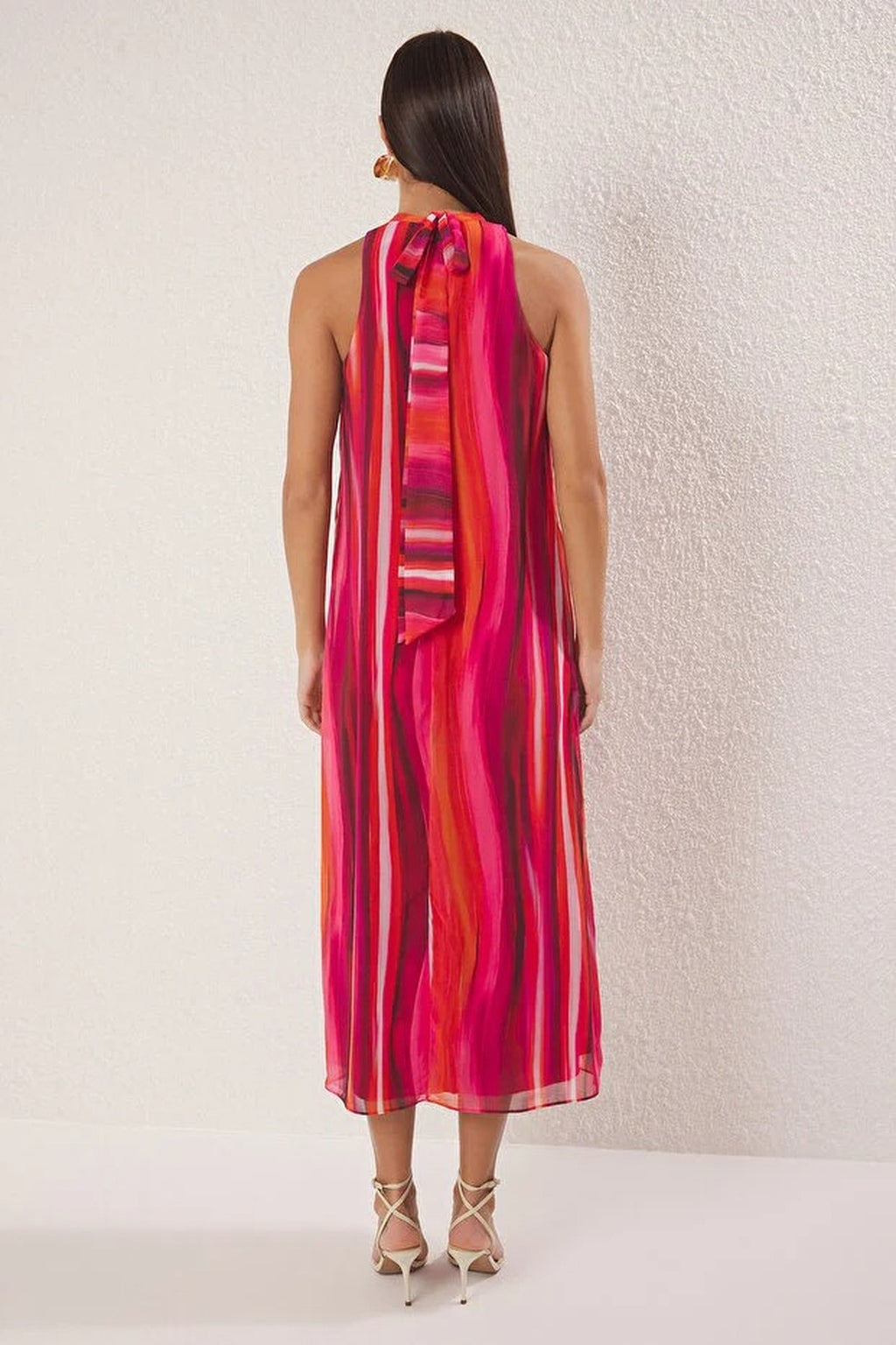Abstract Patterned Straight Cut Maxi Woven Dress with Tie Detail