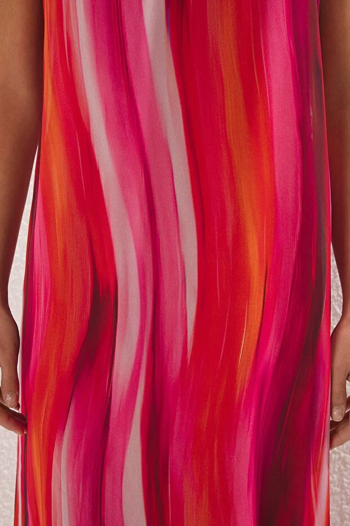 Abstract Patterned Straight Cut Maxi Woven Dress with Tie Detail