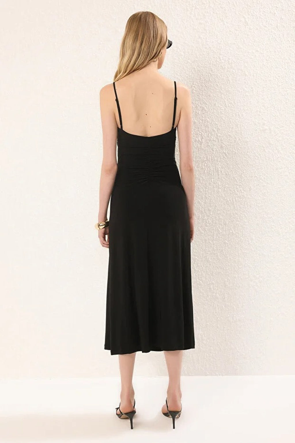 Strappy Backless A-line Maxi Knit Dress