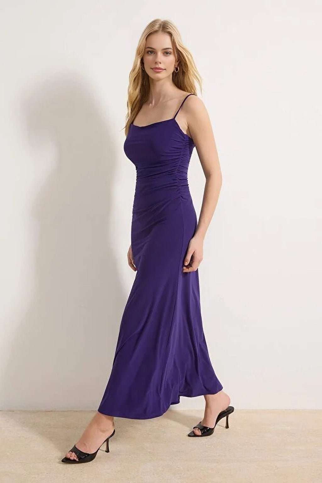Strappy Backless A-line Maxi Knit Dress