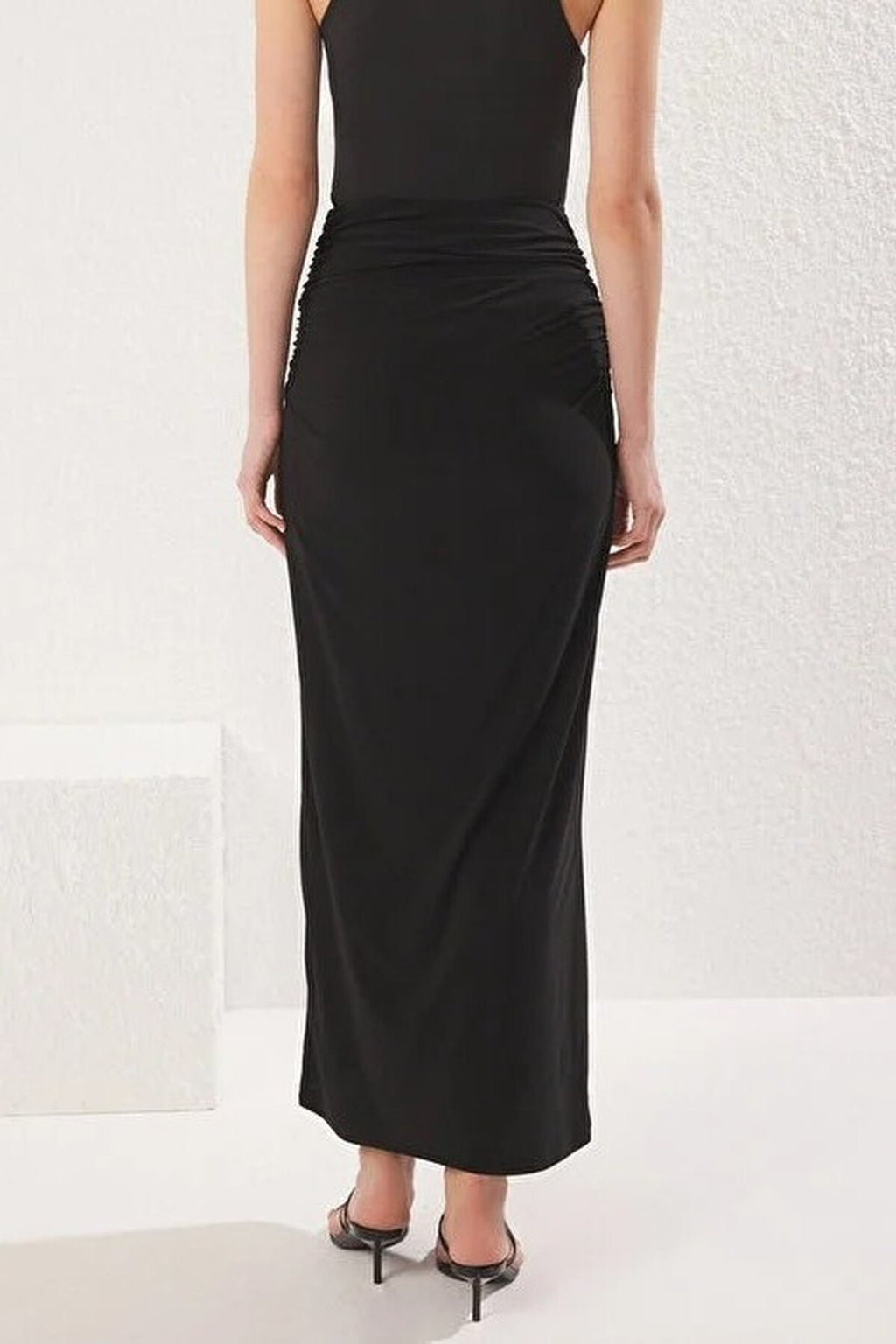 Knitted Maxi Fishtail Skirt with Gold Accessory Details