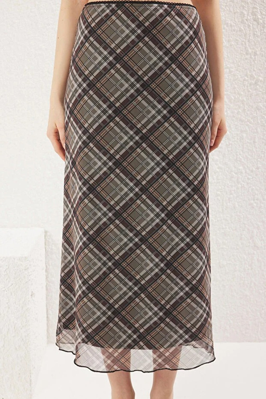 Check Print Tulle Lace Detail Elastic Waist Maxi Skirt