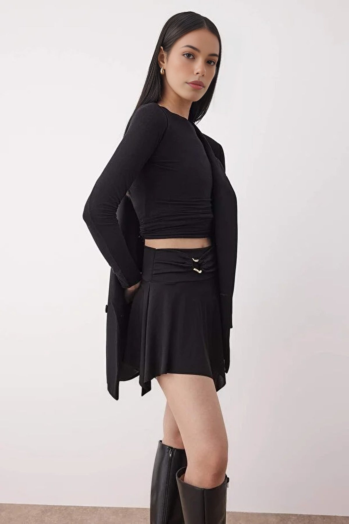 Asymmetric Mini Knitted Skirt with Accessory Details