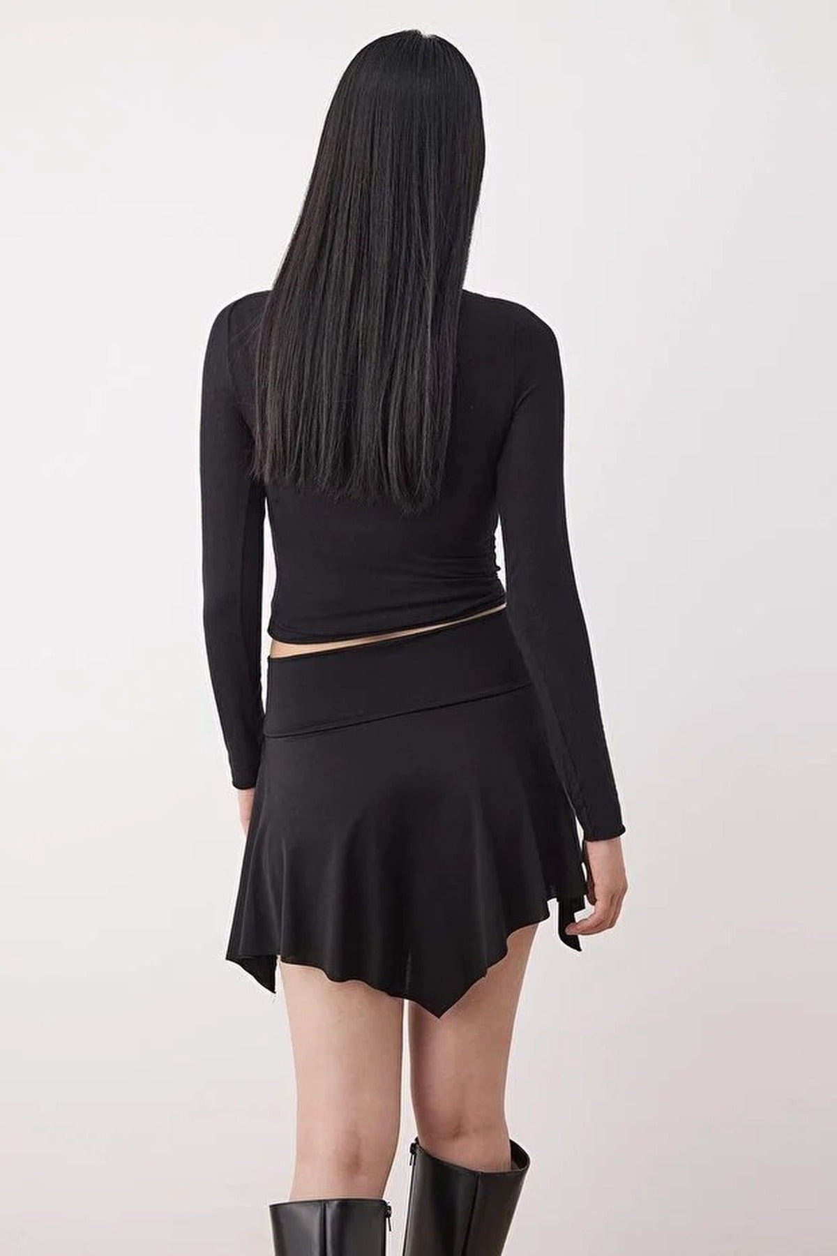 Asymmetric Mini Knitted Skirt with Accessory Details