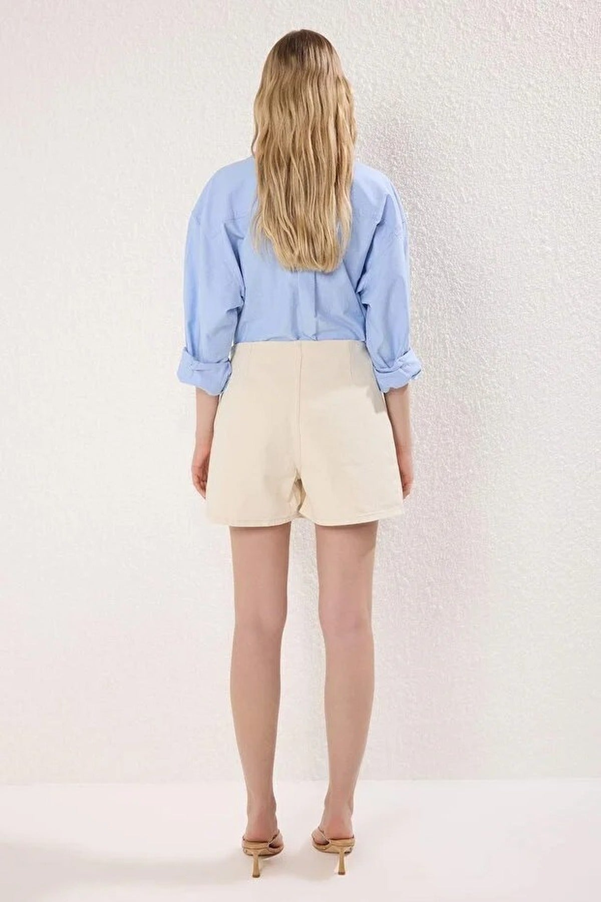 High-Waisted Denim Short Skirt with Accessory Details