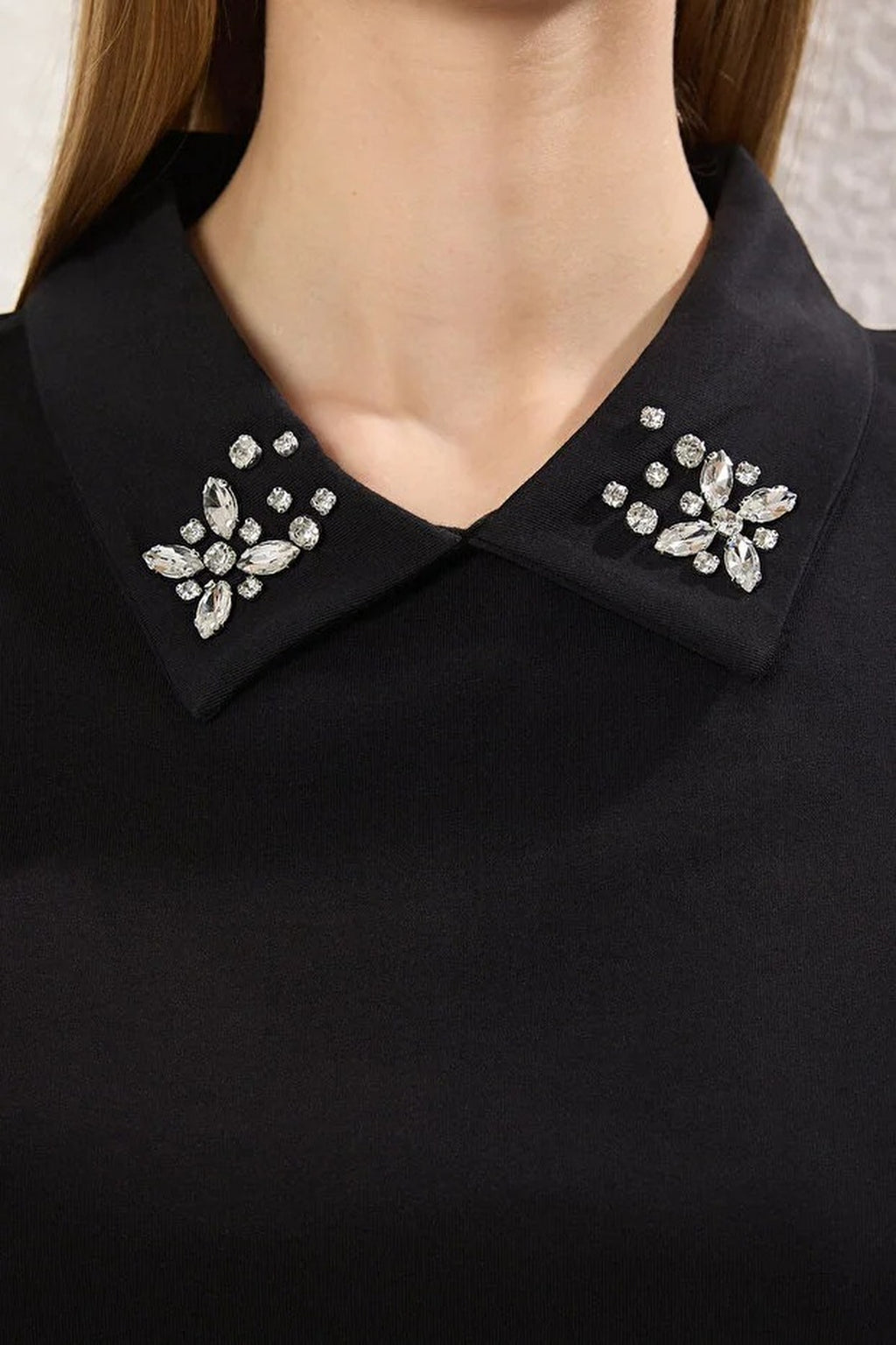 Thick Cotton Polo Collar Knitted T-Shirt with Stone Details