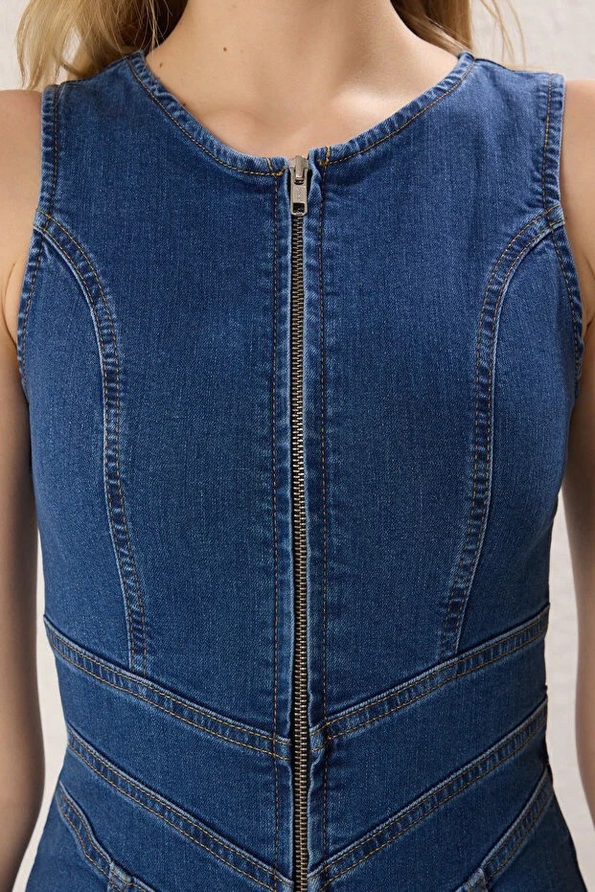 Round Neck Long Sleeve Fitted Denim Jumpsuit