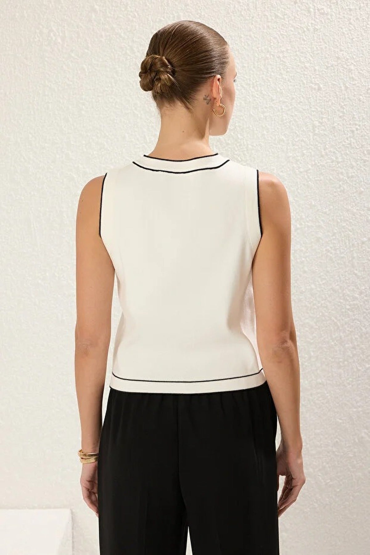 Crew Neck Color Block Knit Thin Blouse