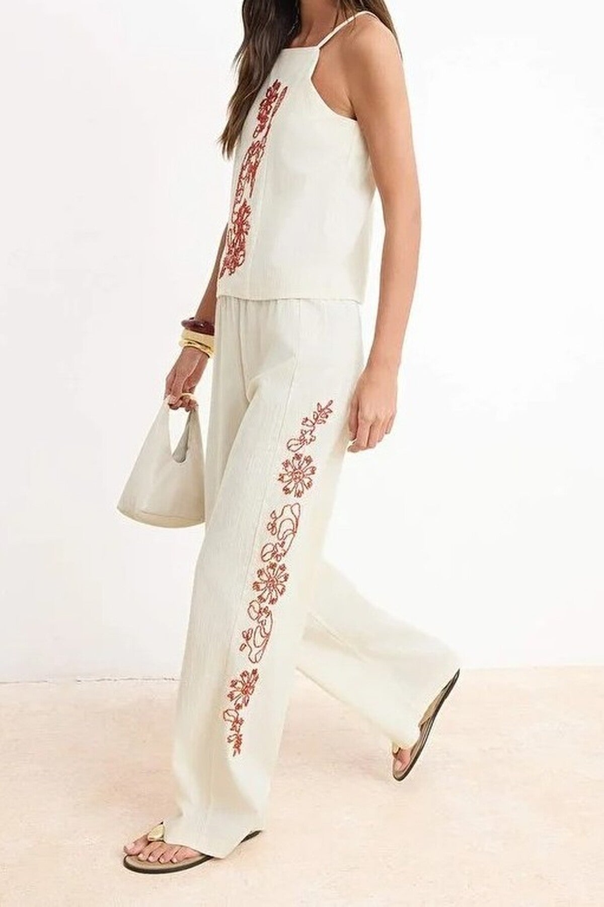 2-Piece Embroidered Blouse Wide-Leg Trousers Woven Top and Bottom Set