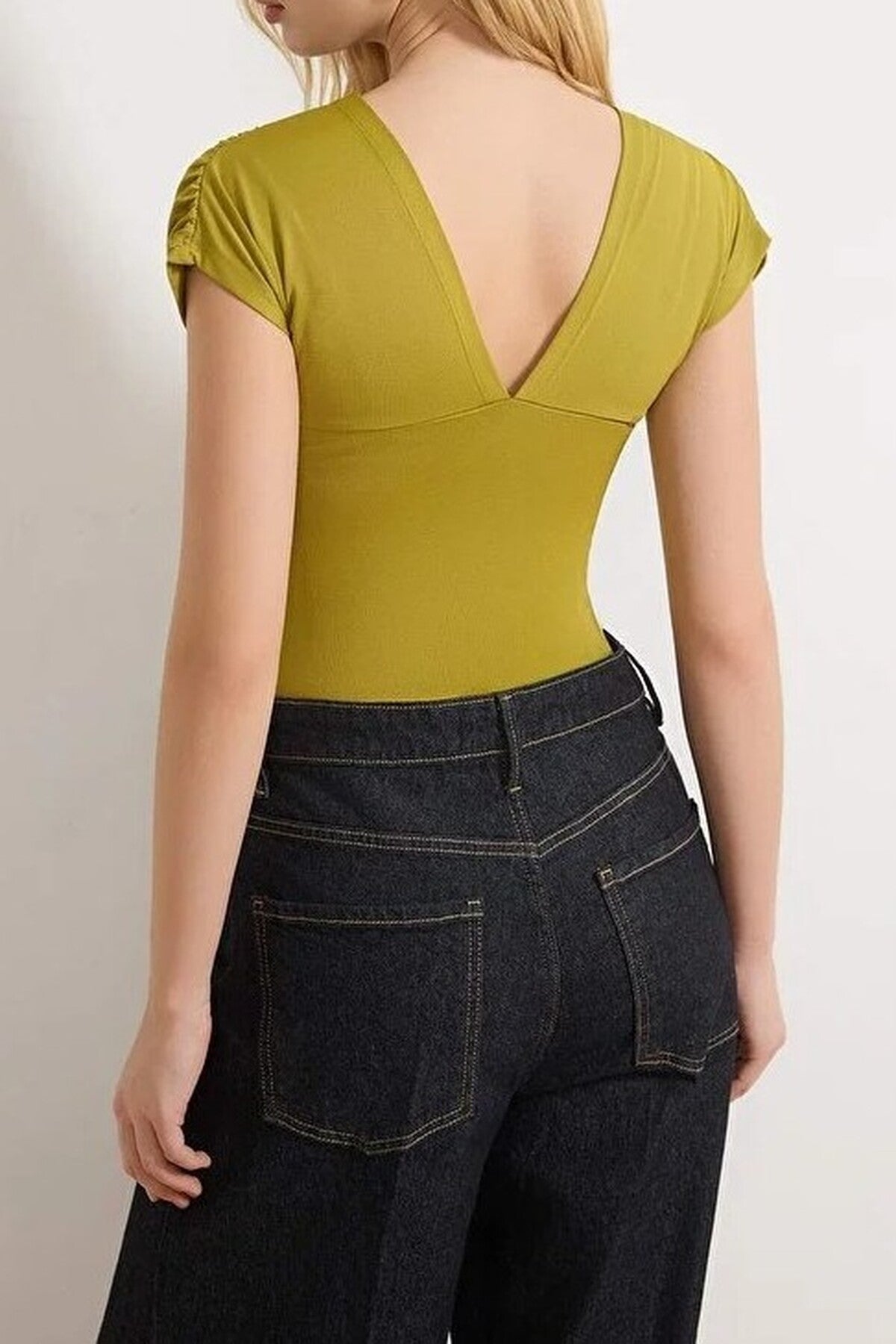 Fitted V-Neck Knitted Bodysuit with Accessory Details