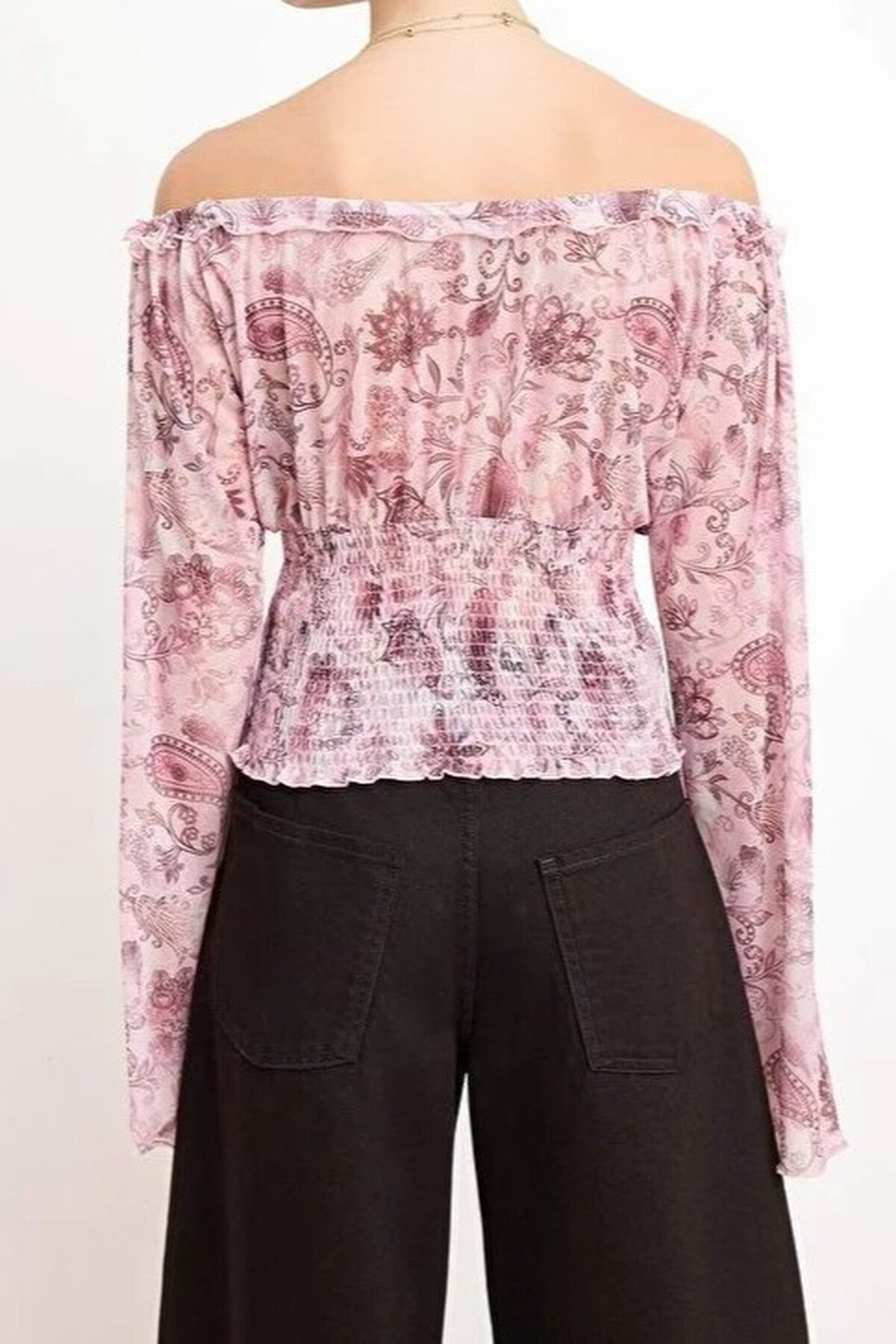 Shawl Pattern Fitted Scoop Neck Crop Tulle Knit Blouse