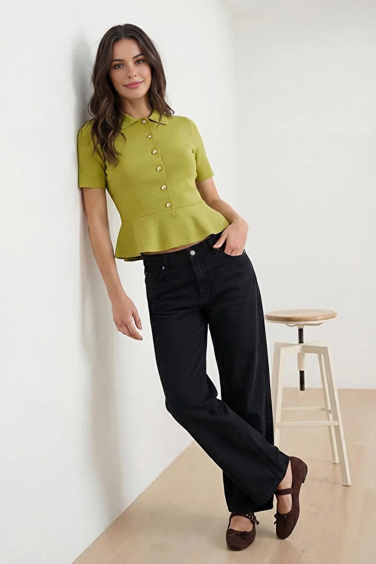 Fitted Waist Button Detail Blouse