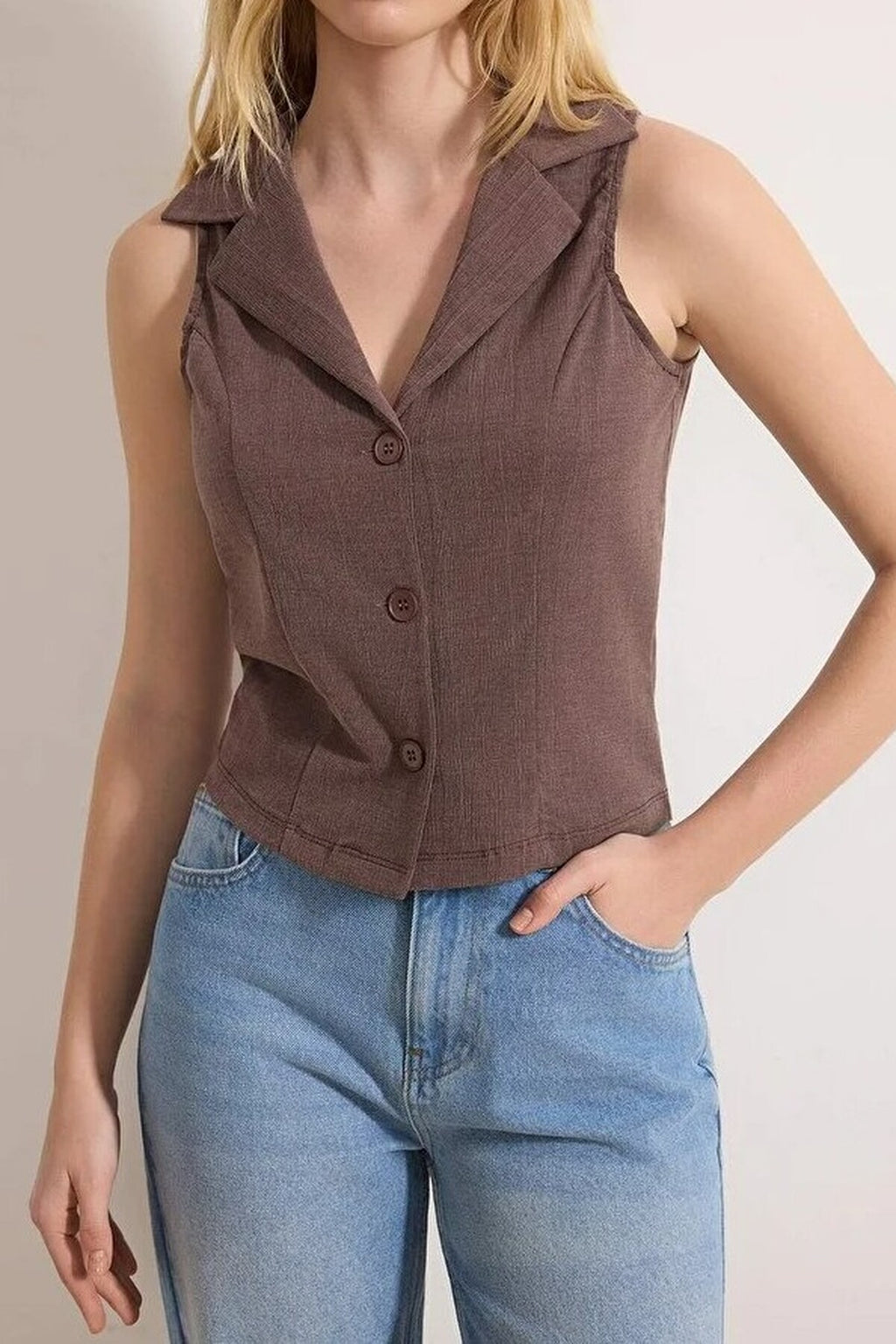 Fitted Shirt Collar Buttoned Jacquard Knit Blouse
