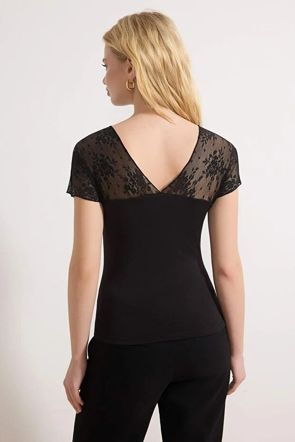 Fitted V-neck Lace Detail Stretch Knit Blouse