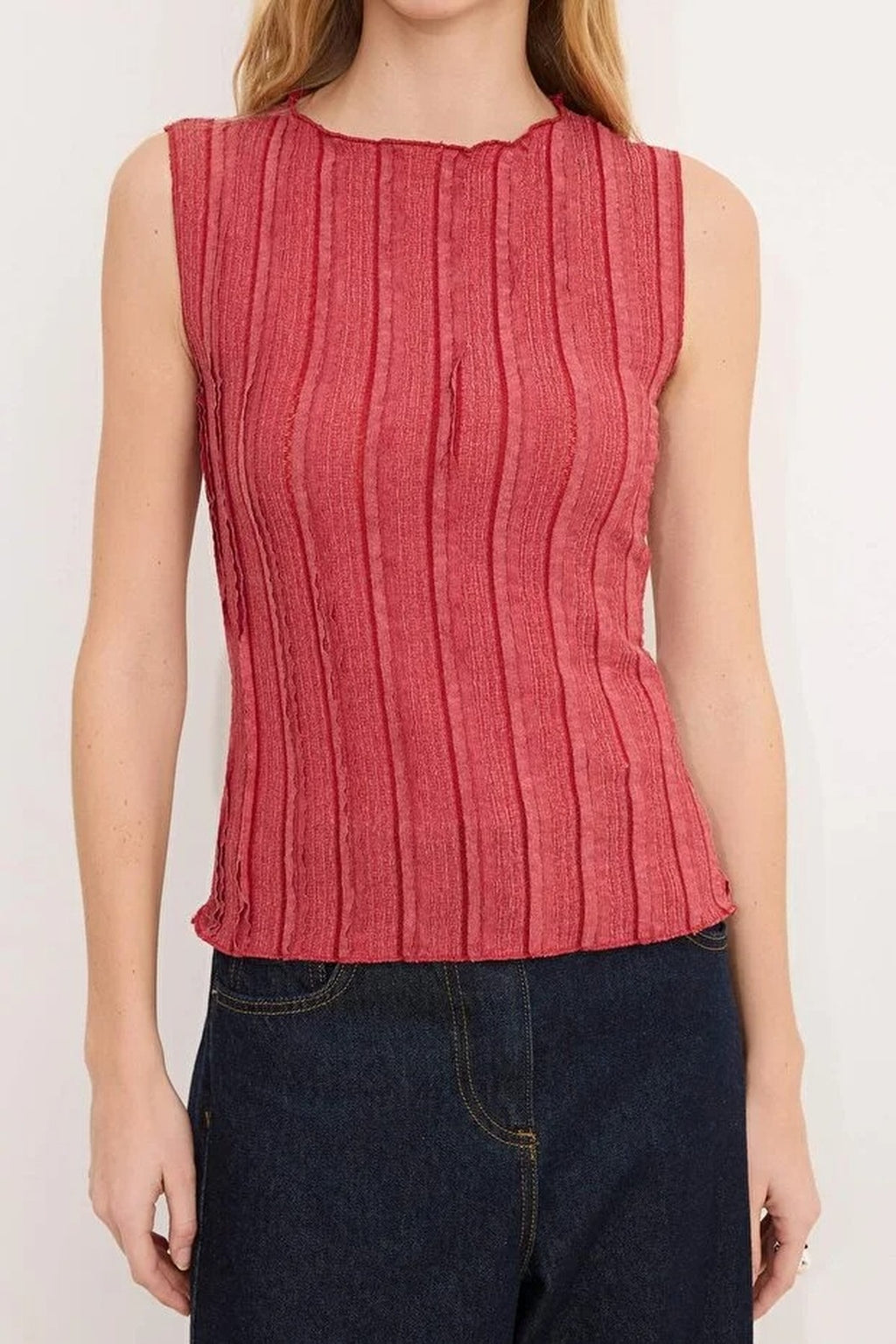 Fitted Sleeveless Textured Knit Blouse