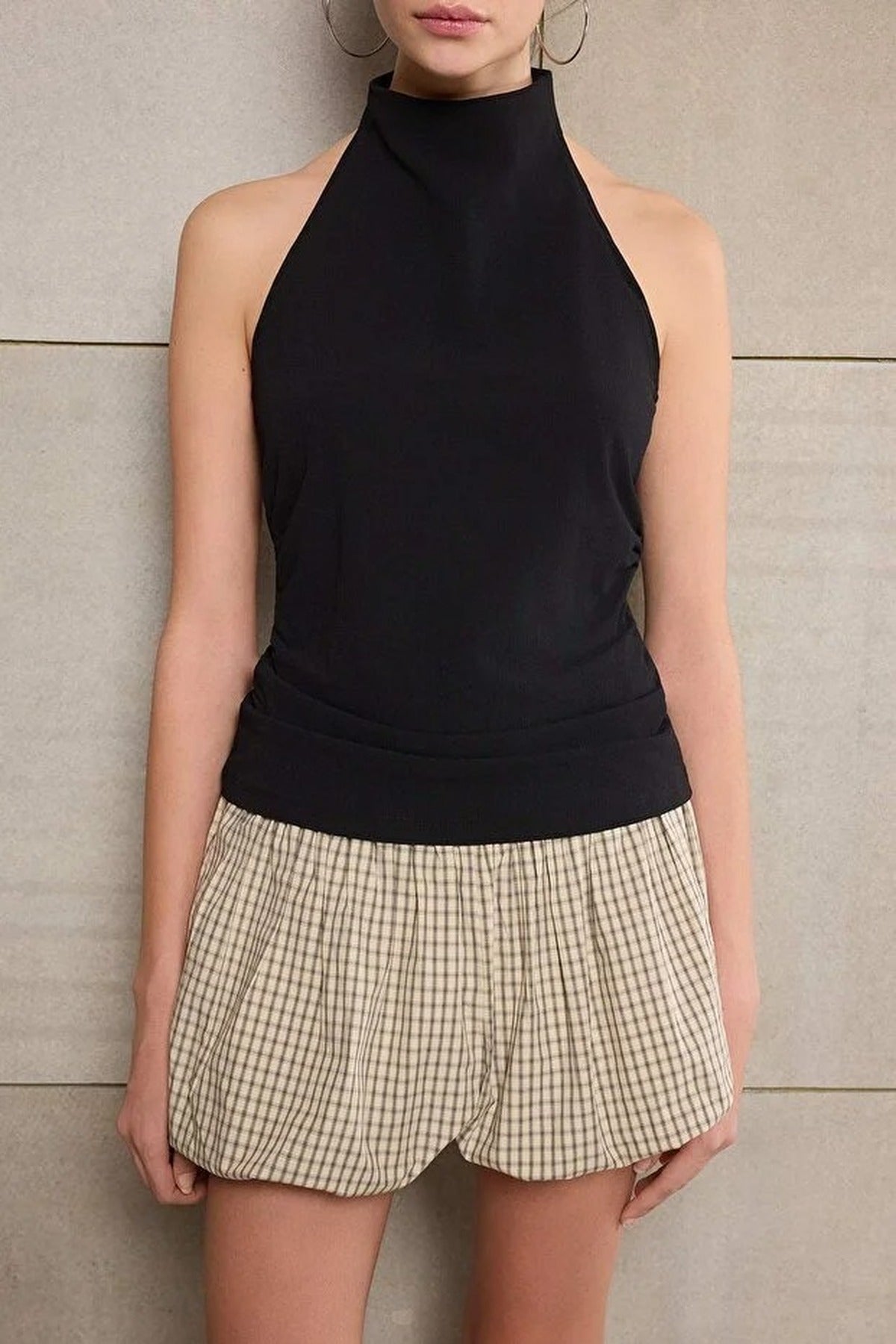 Fitted Halter Neck Gathered Paper Touch Knit Blouse