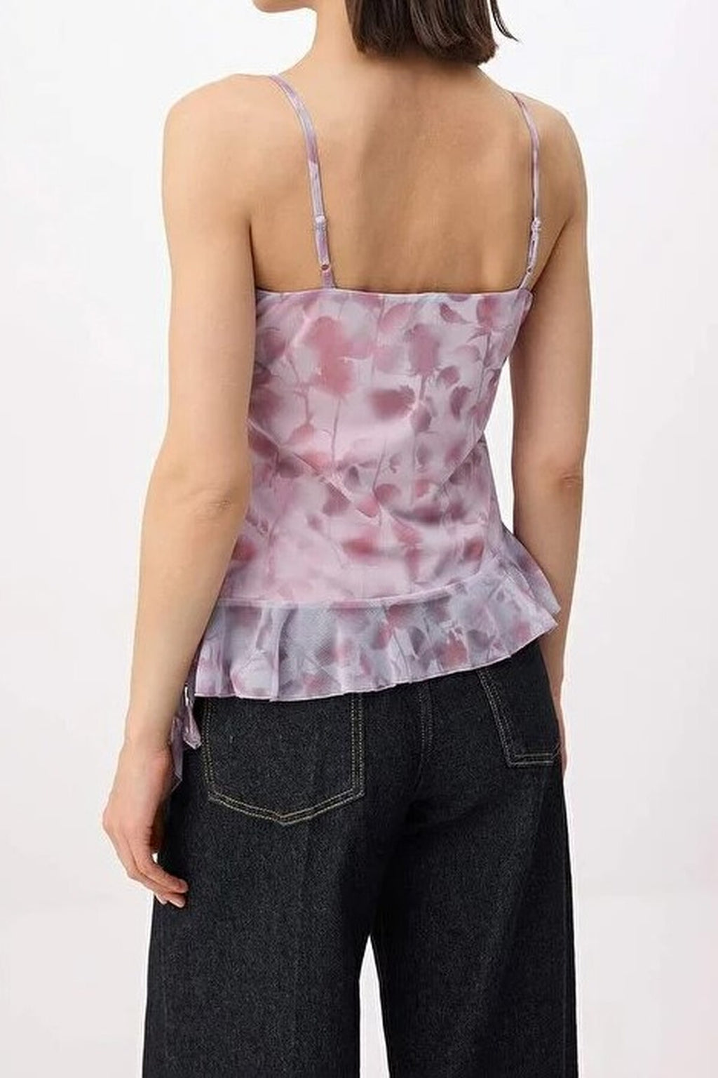 Floral Fitted V-neck Sleeveless Ruffled Tulle Knit Blouse