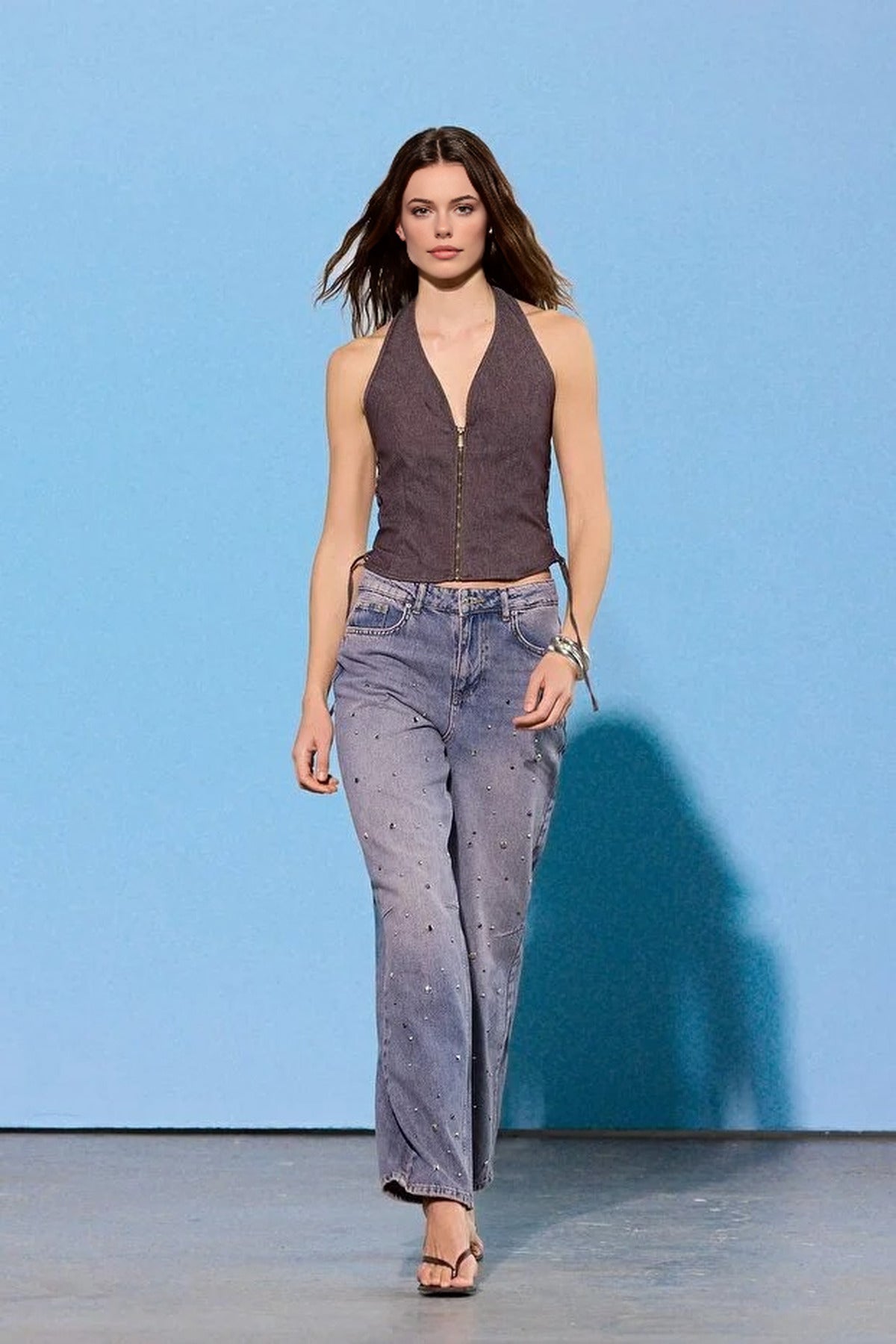 Limited Edition Eyelet Tie Detail Fitted Sleeveless Blouse