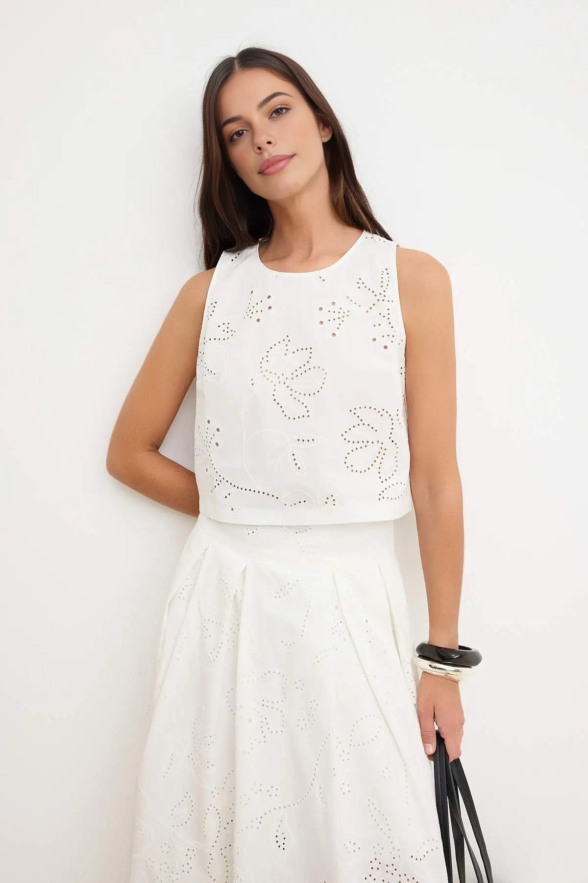 Fisto Floral Embroidered Sleeveless Blouse