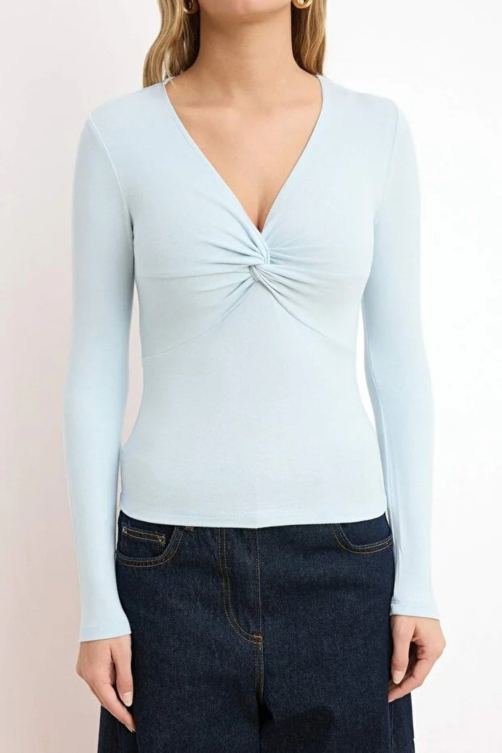 Regular V-Neck Short Sleeved Soft Knitted Blouse