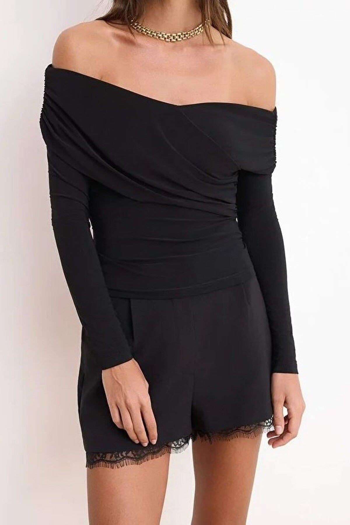 Fitted Carmen Neckline Gathered Detail Long Sleeve Knitted Blouse