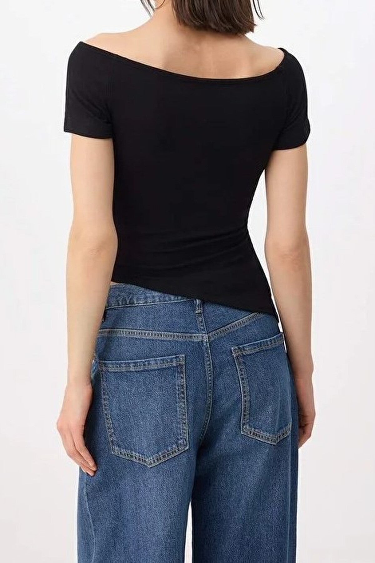 Fitted Boat Neck Short Sleeve Soft Knit Blouse