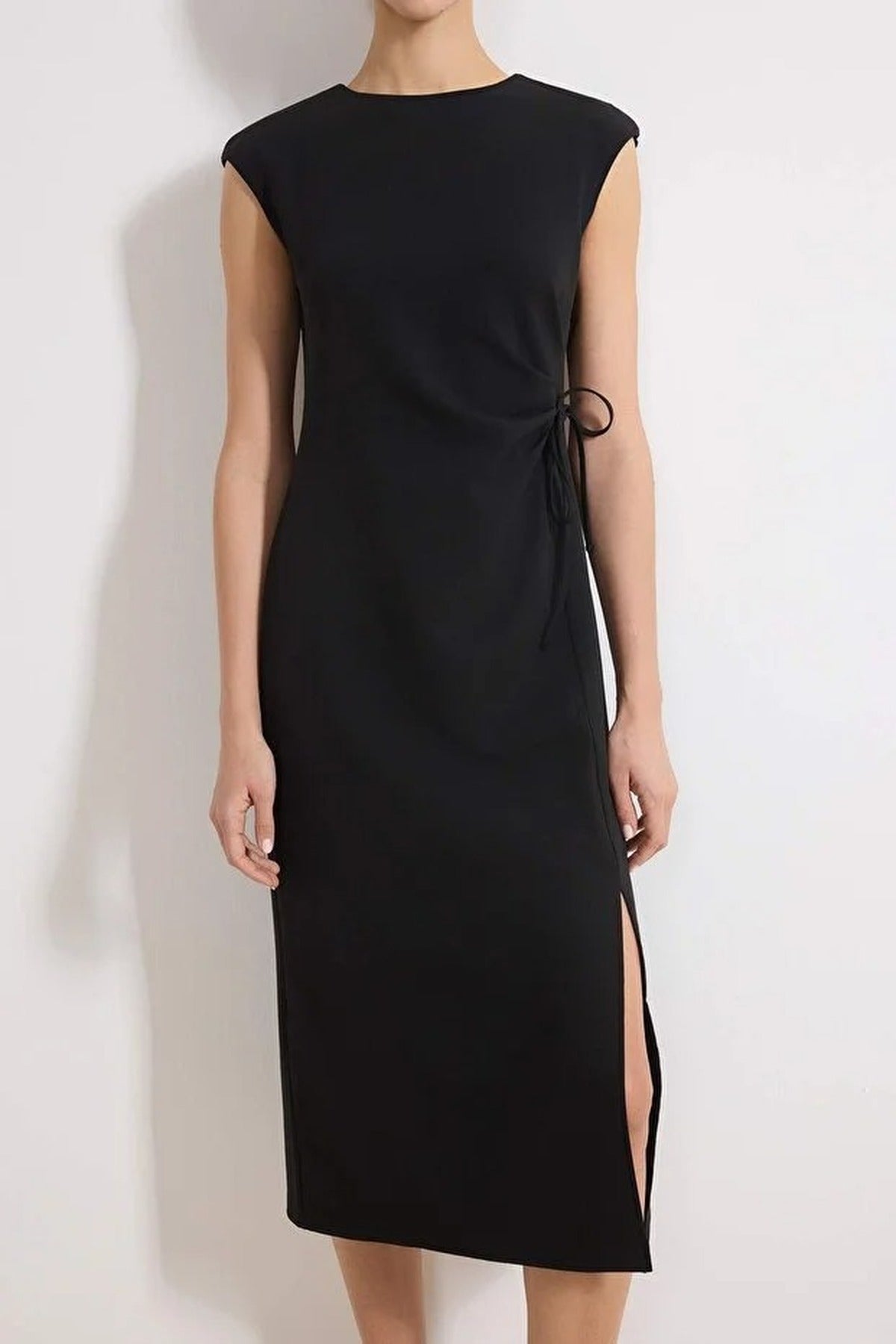 Tie Detail Sleeveless Midi Dress