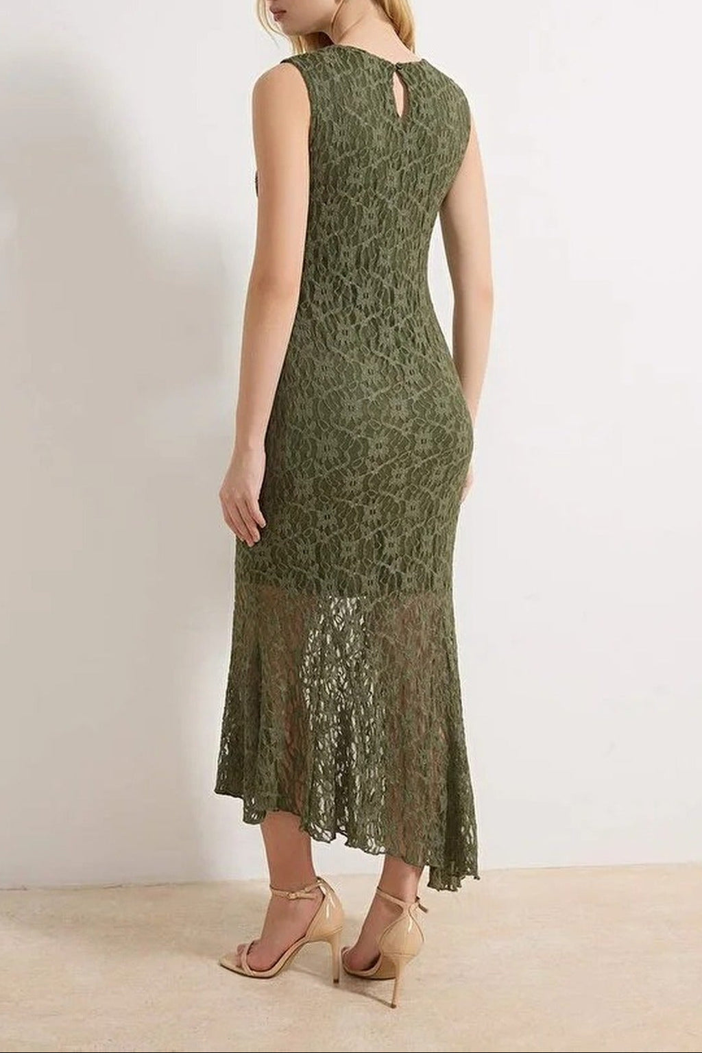 Plain A-line Crew Neck Sleeveless Maxi Dress with Lace Lining