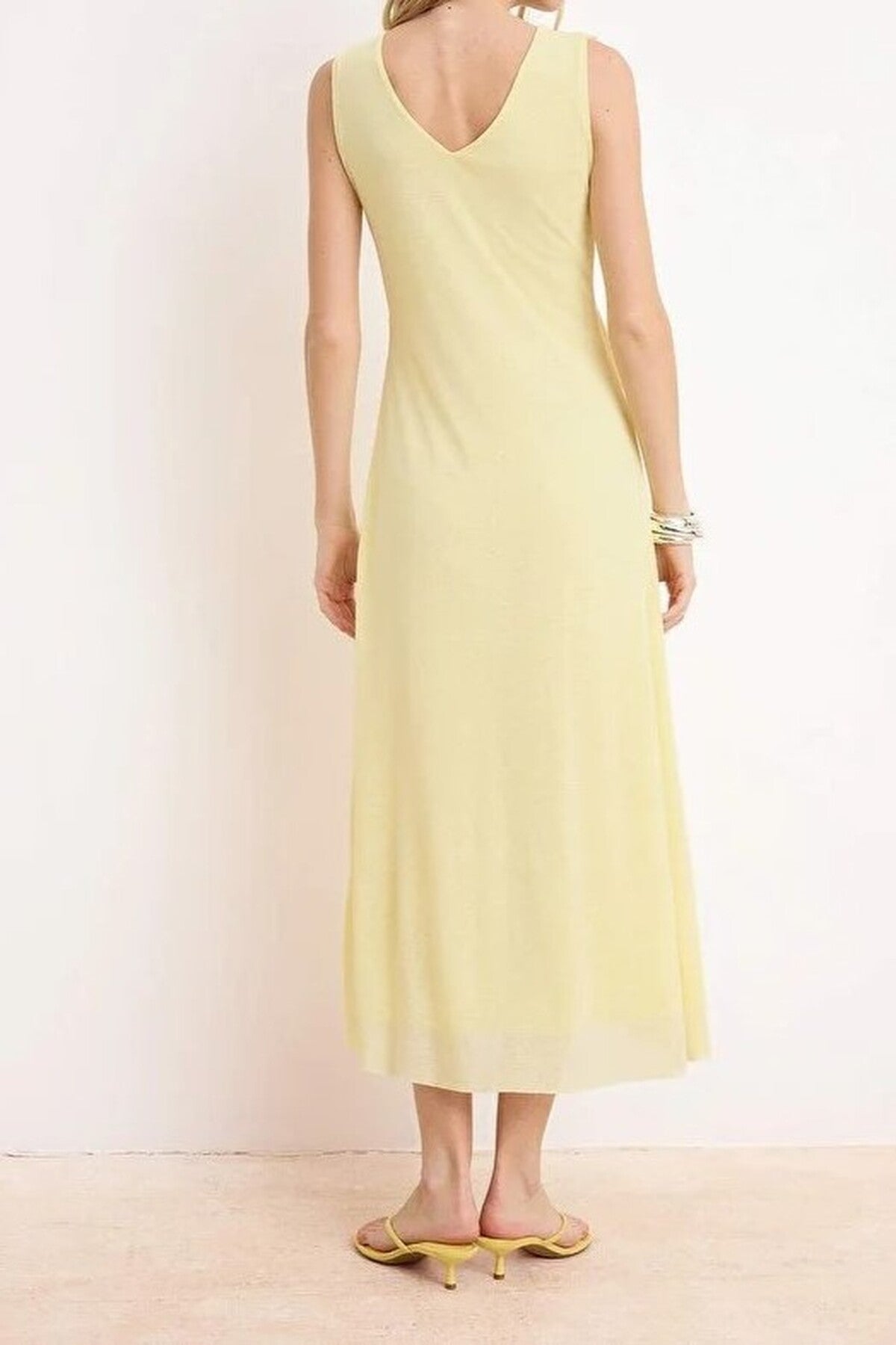 A-Line V-Neck Sleeveless Fruffled Midi Knit Dress
