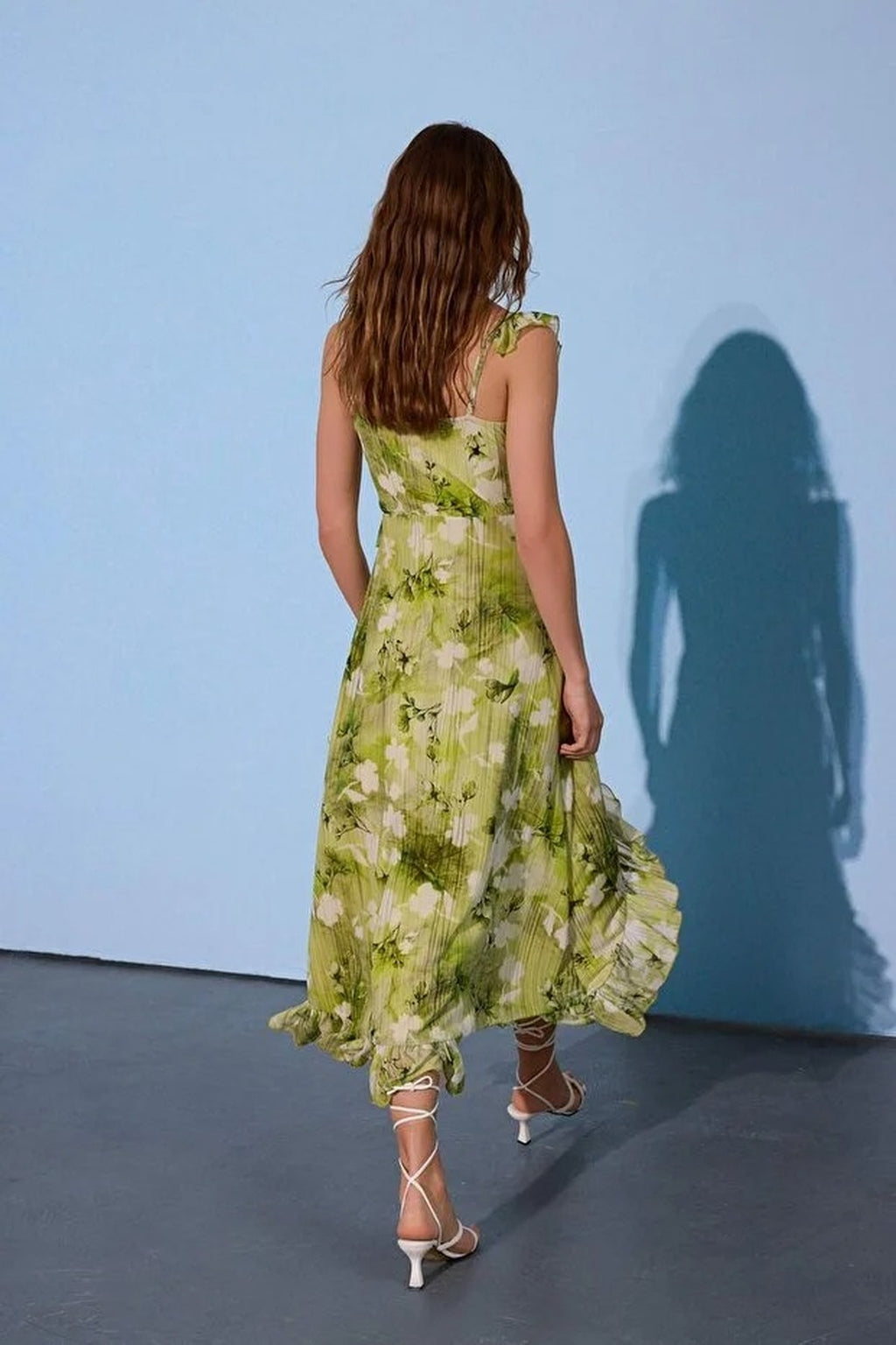 Pool Neck Thin Strap Sleeveless Tulle Knit Dress