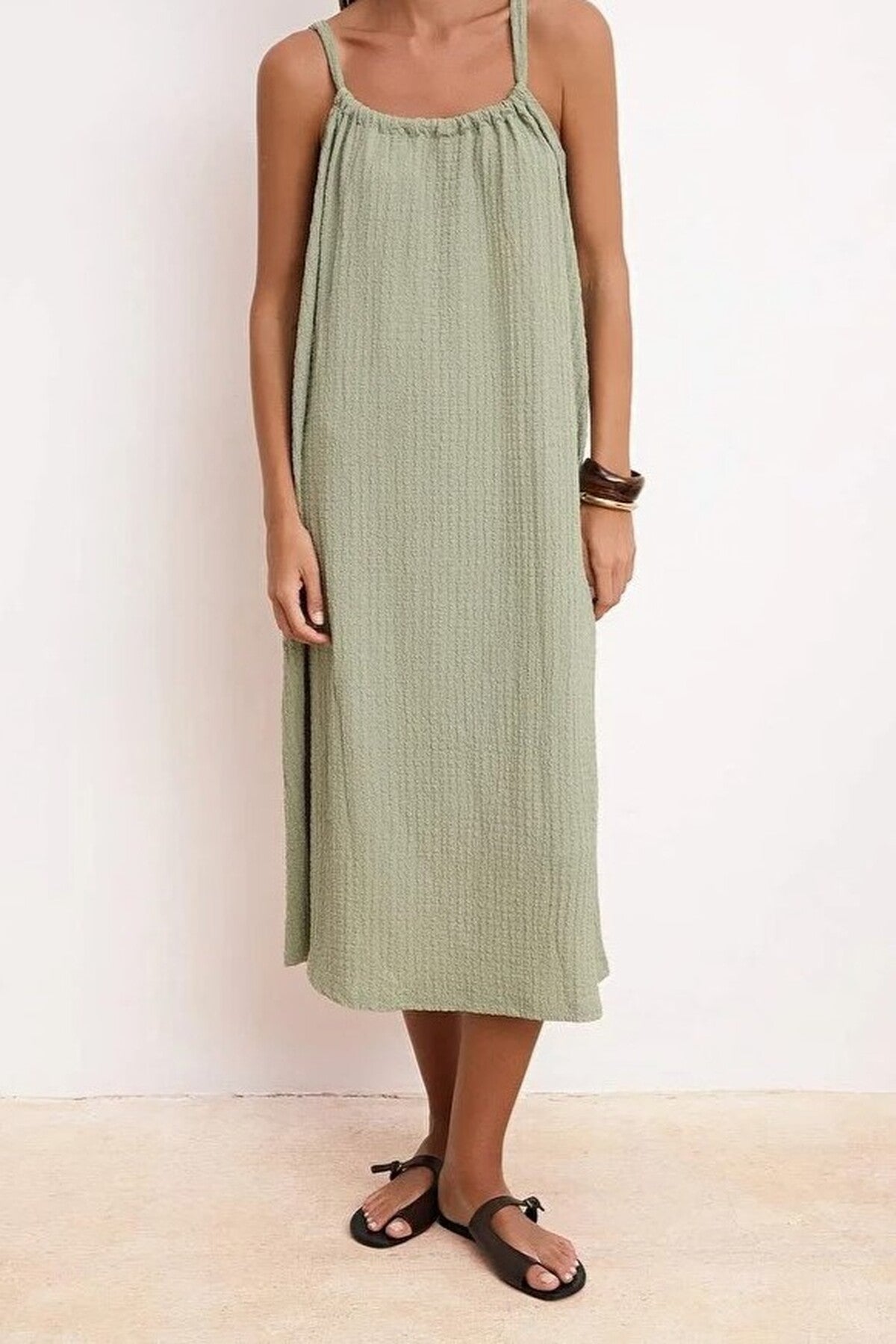 Plain Neckline Sleeveless Midi Textured Knit Dress