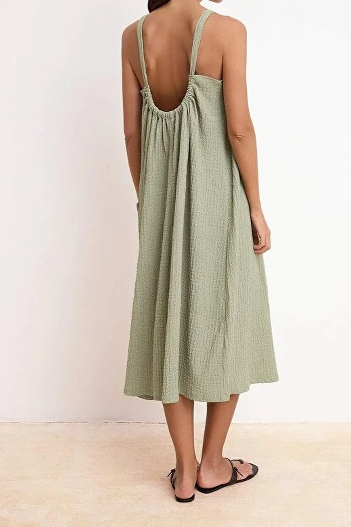Plain Neckline Sleeveless Midi Textured Knit Dress