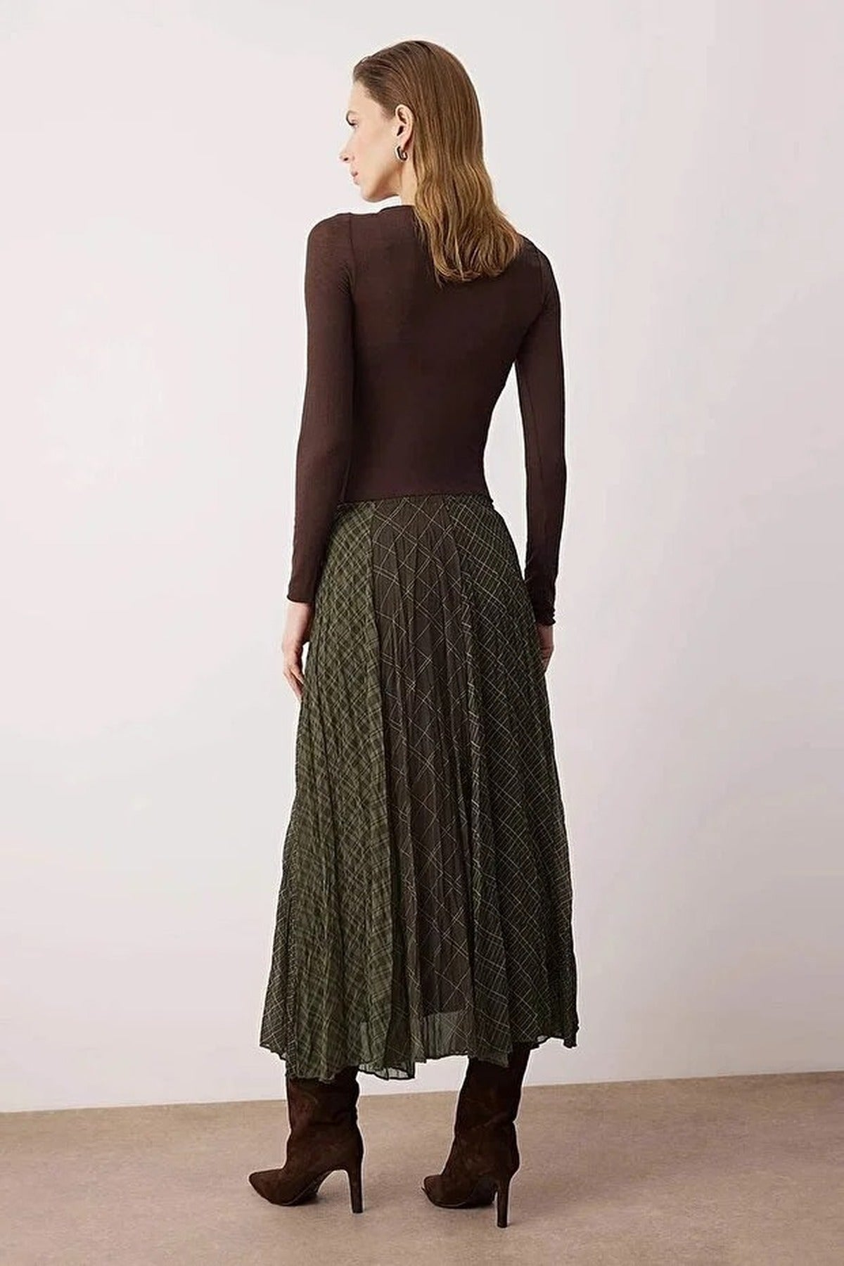 Plaid Lined Chiffon Maxi Asymmetrical Skirt