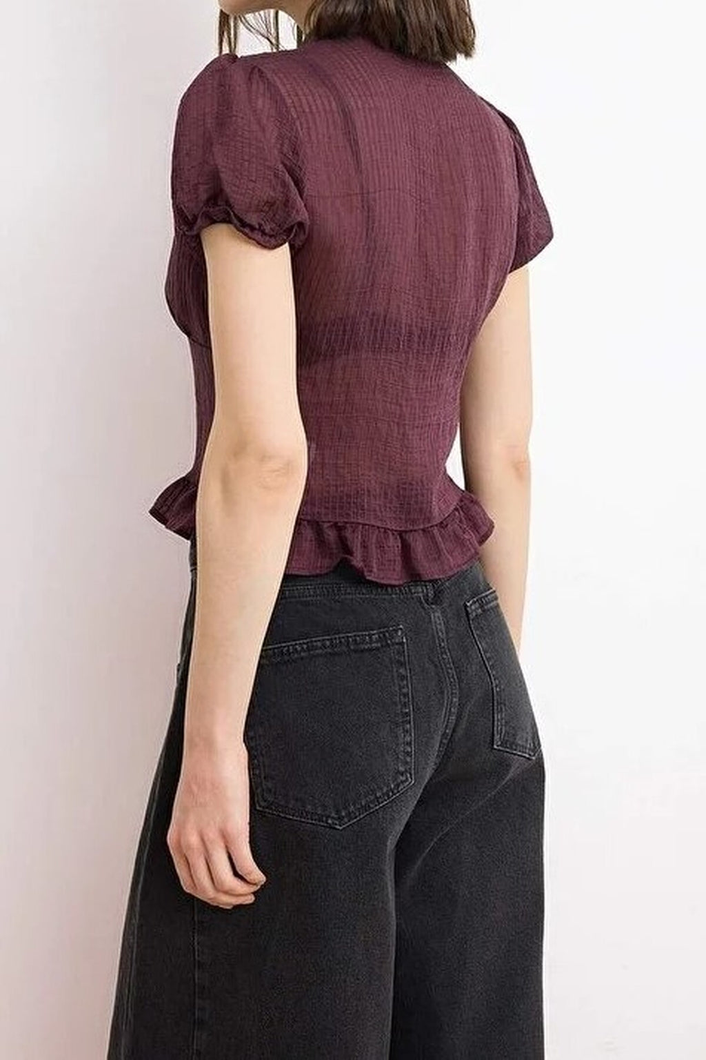 Buttoned Lightweight Fitted Shirt