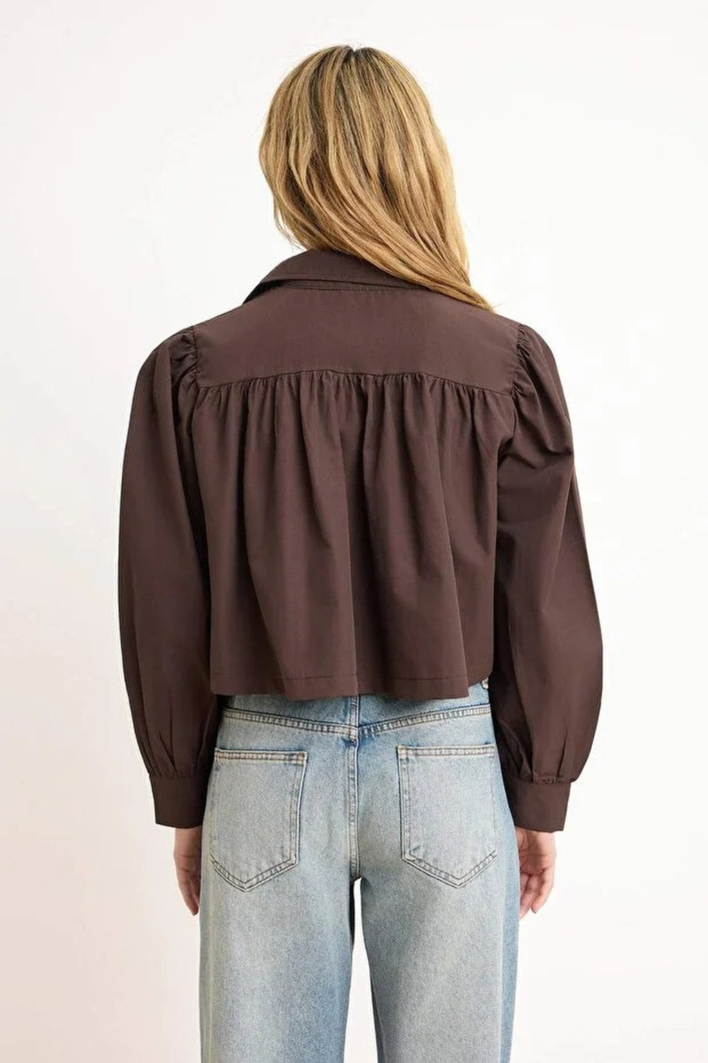 Gathered Crop Fit Shirt
