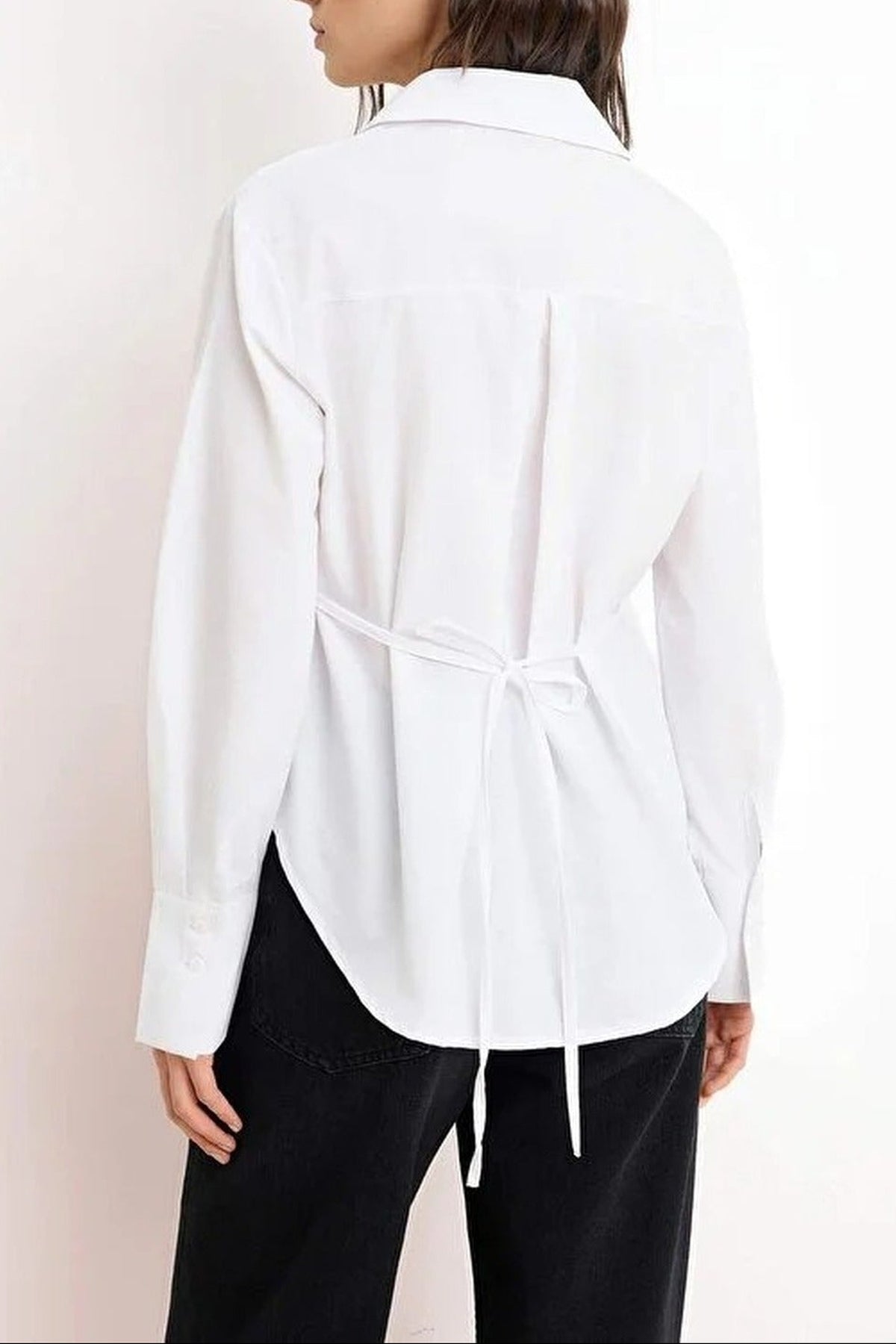 Lace Detail Adjustable Waist Shirt